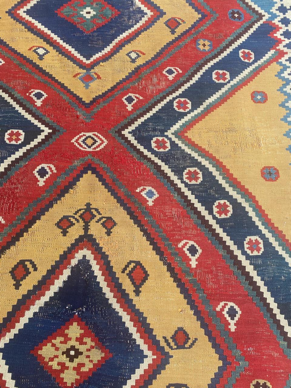 Bobyrug’s Very Pretty Antique Tribal Qashqai Kilim In Fair Condition For Sale In Saint Ouen, FR