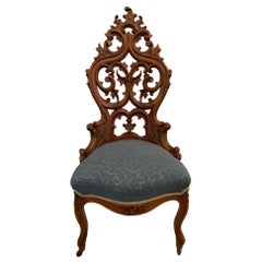 Very Pretty Antique Victorian Hand Carved Walnut Side Chair