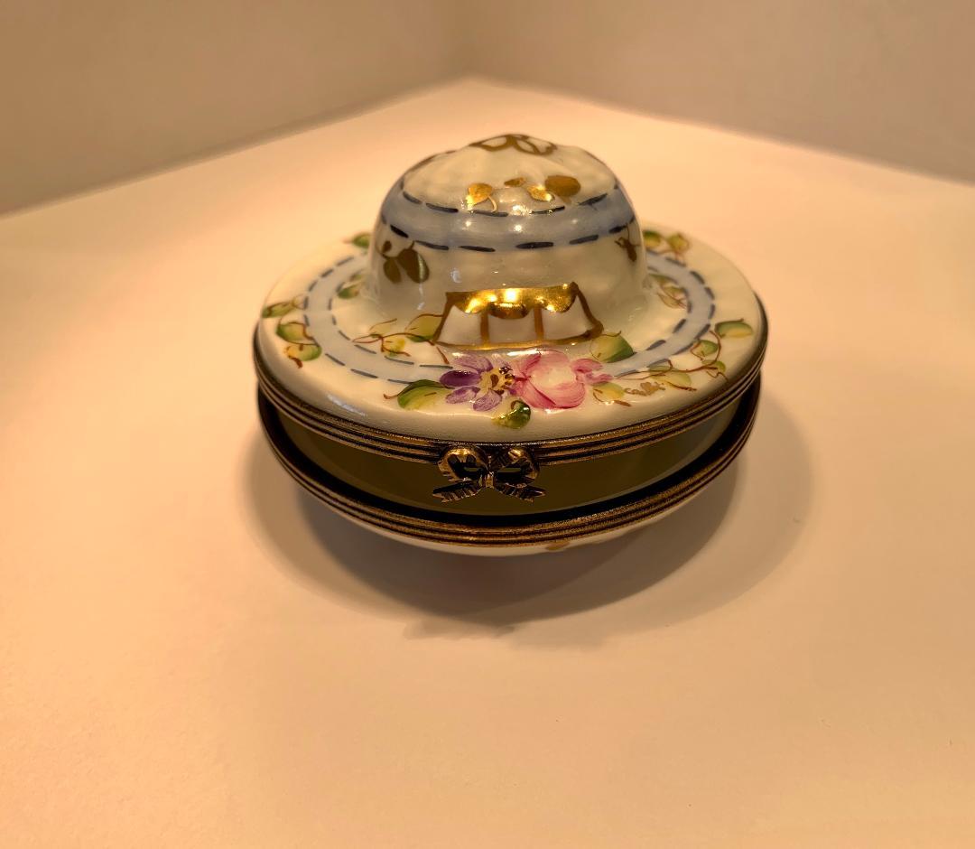 French Very Pretty Limoges France Hand Painted Porcelain Hat Shaped Trinket Box For Sale