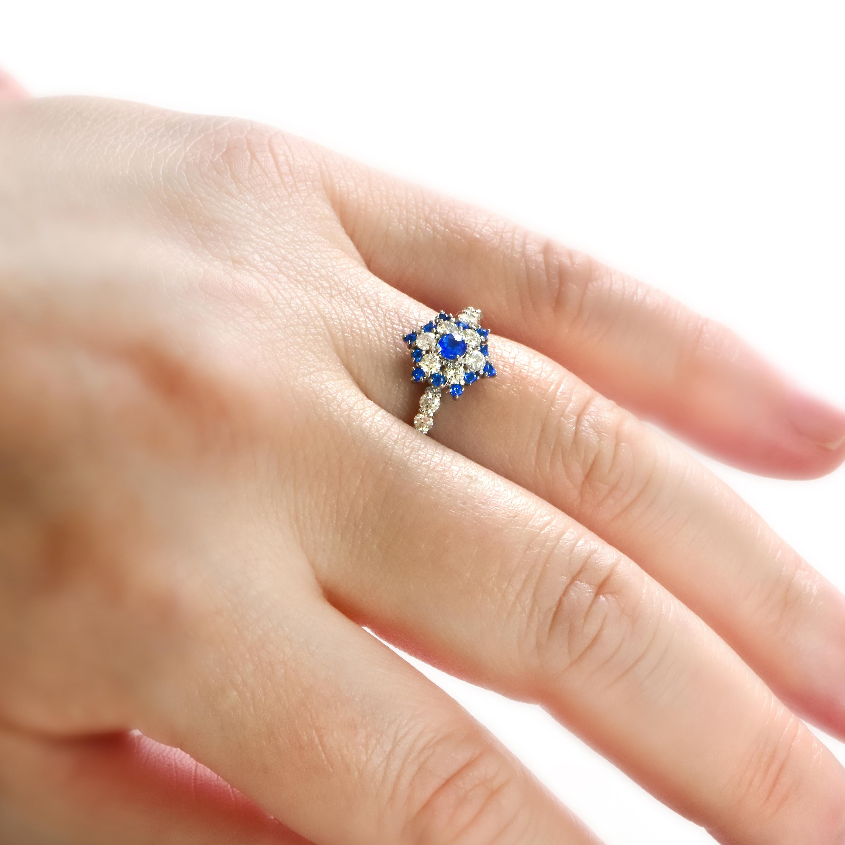 Very Rare 0.16 Carat Natural Hauyne & Diamond Ring Made in Platinum en vente 1