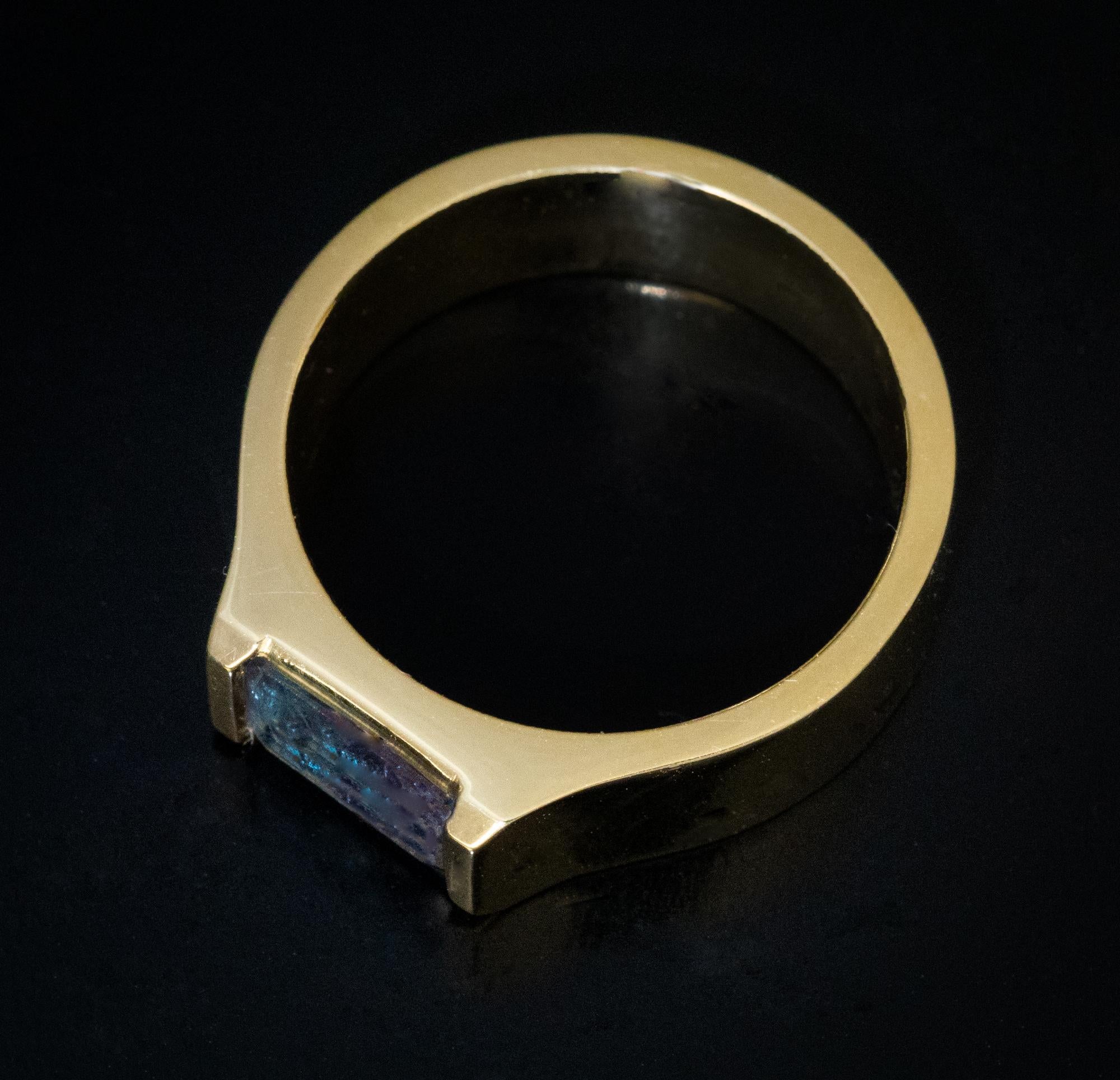 Very Rare 1.19 Ct Russian Alexandrite Gold Unisex Ring 1