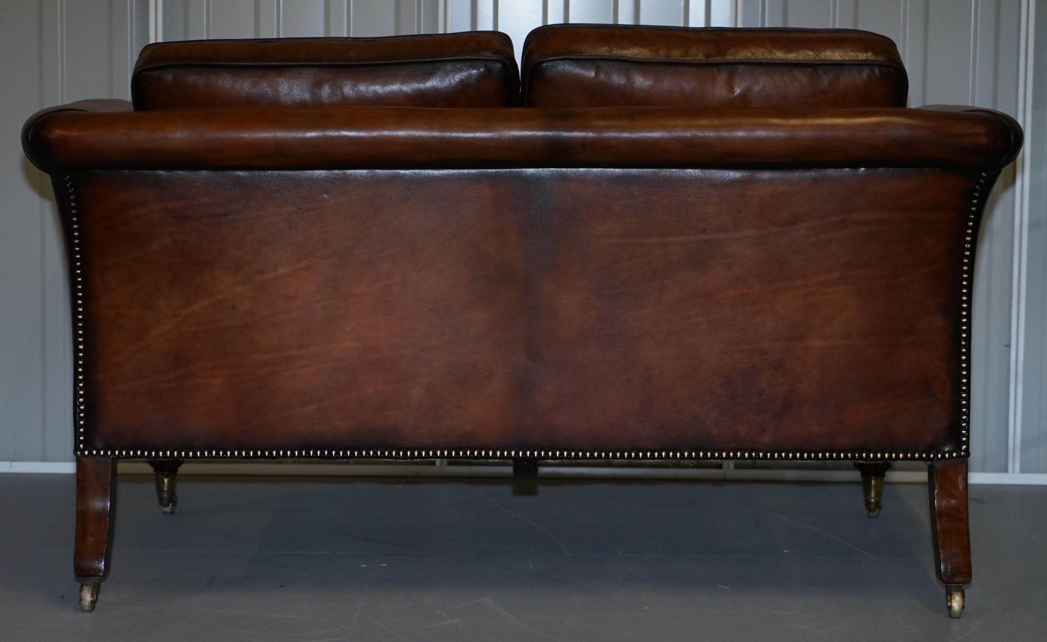 Very Rare Victorian Howard & Sons Fully Restored Brown Leather Sofa For Sale 5