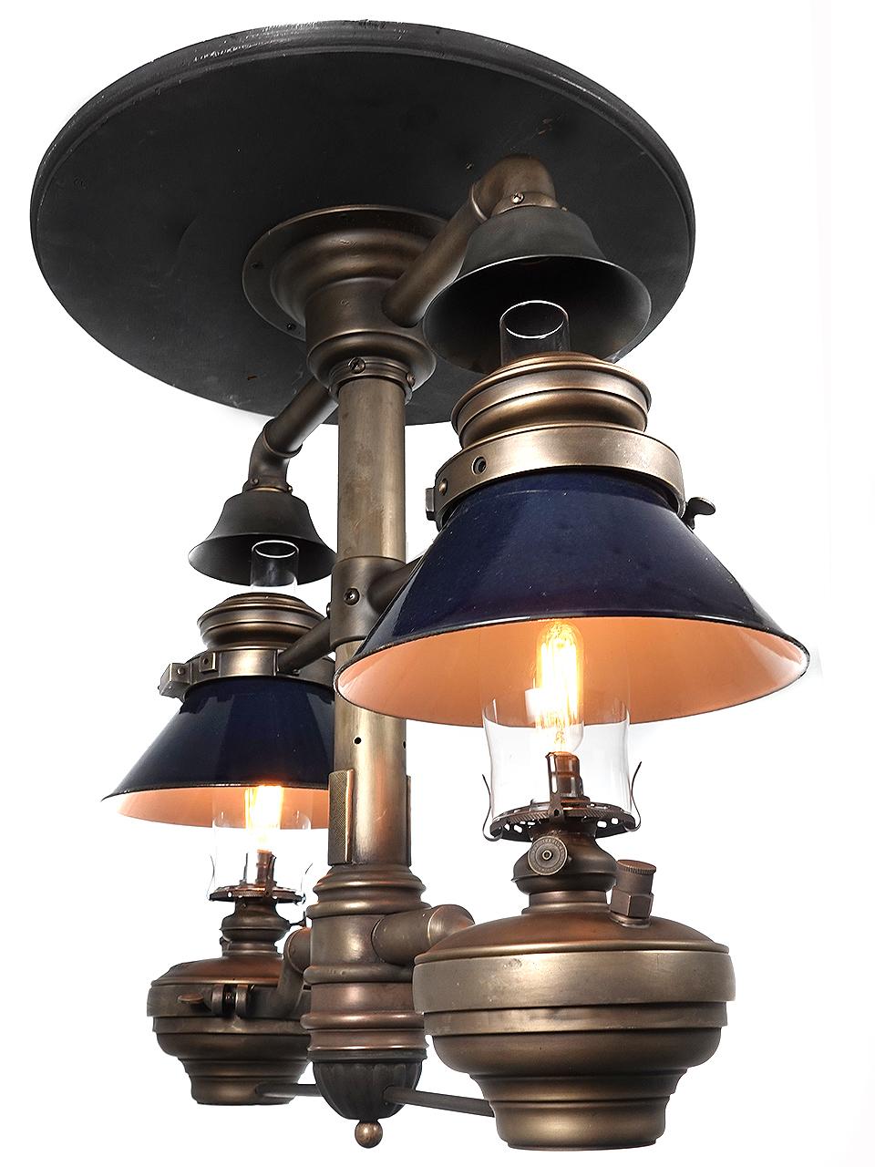 Very Rare 1800s Norfolk and Western Railroad Dining Car Double Chandelier In Good Condition In Peekskill, NY