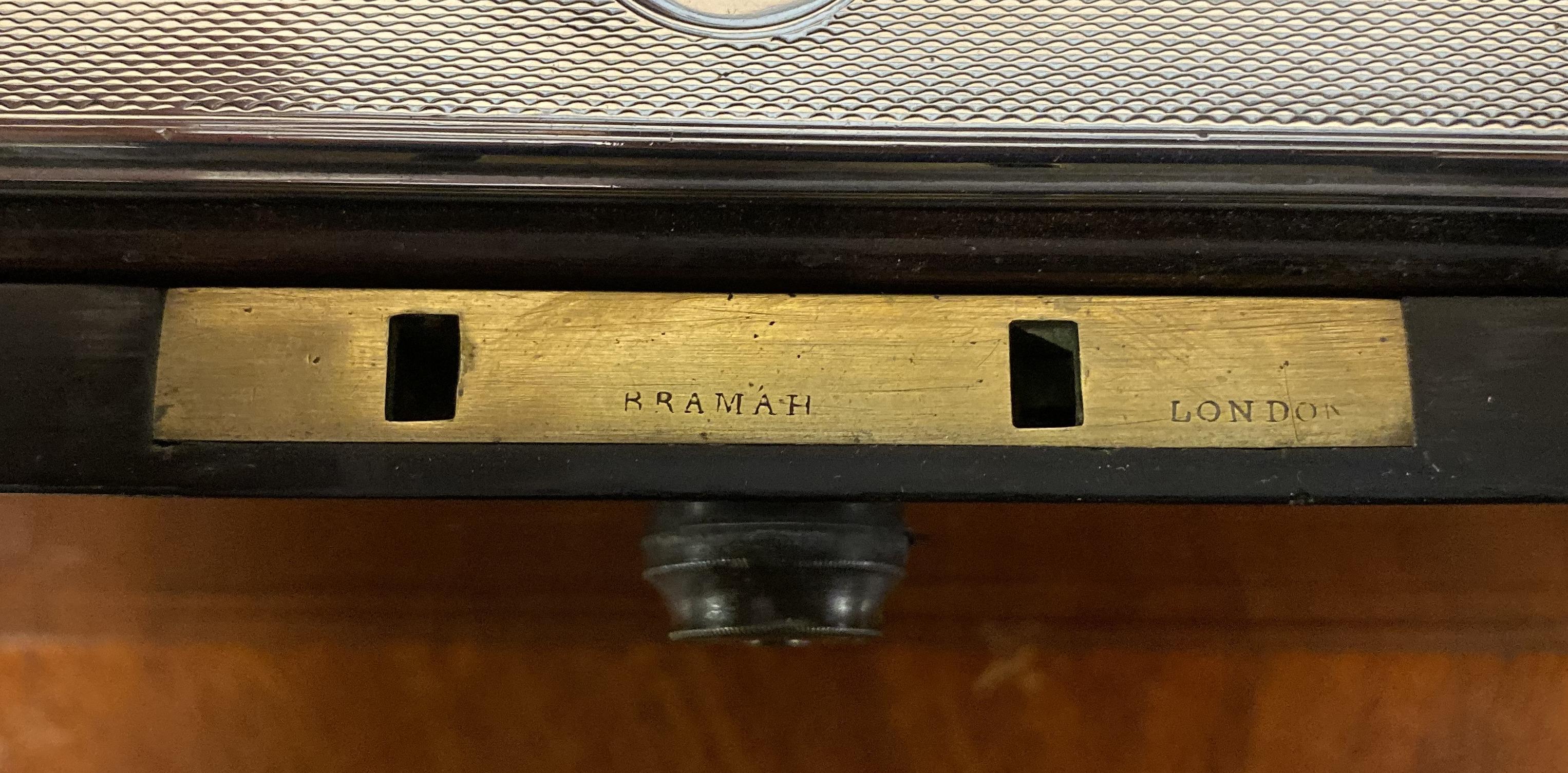 Muy raro 1867 Asprey & Co. Caja de tocador Coromandel Plata de ley Perla en venta 8