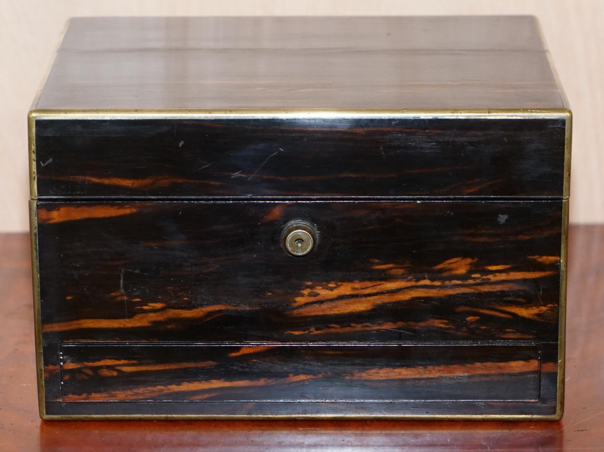 Georgien Très rare 1867 Asprey & Co. Coromandel Dressing Table Box Sterling Silver Pearl en vente