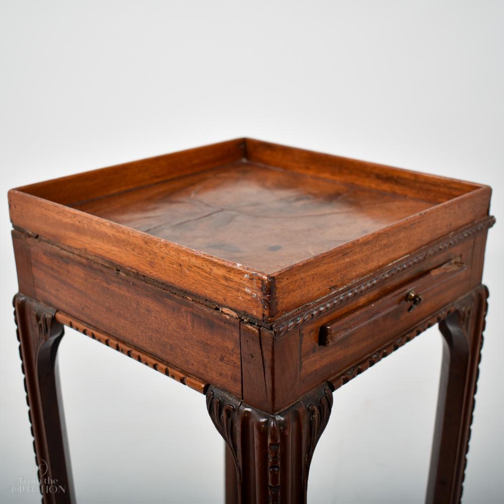 Very Rare 18th Century Mahogany Kettle Stand In Good Condition For Sale In Lincoln, GB