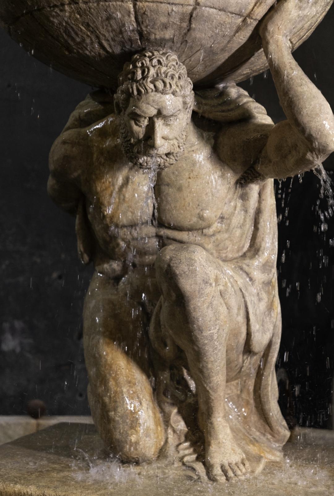Seltener antiker großer antiker großer Brunnen – luxuriöser, aufgearbeiteter italienischer Kalksteinstatuenbrunnen im Angebot 2