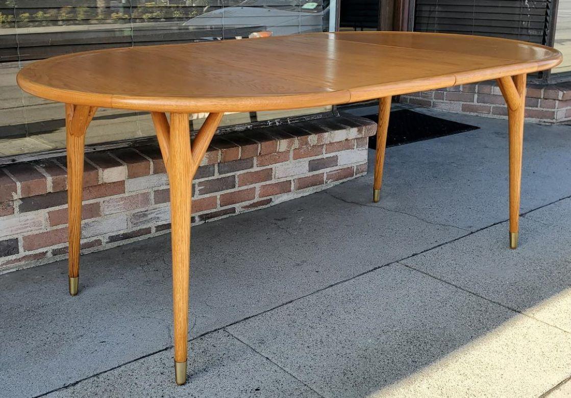 Very Rare 1950s Expandable Paul Laszlo dining table with 2 leaves Mid-Century Modern. Very Rare Paul Laszlo Dining Table With The Iconic Architectural 