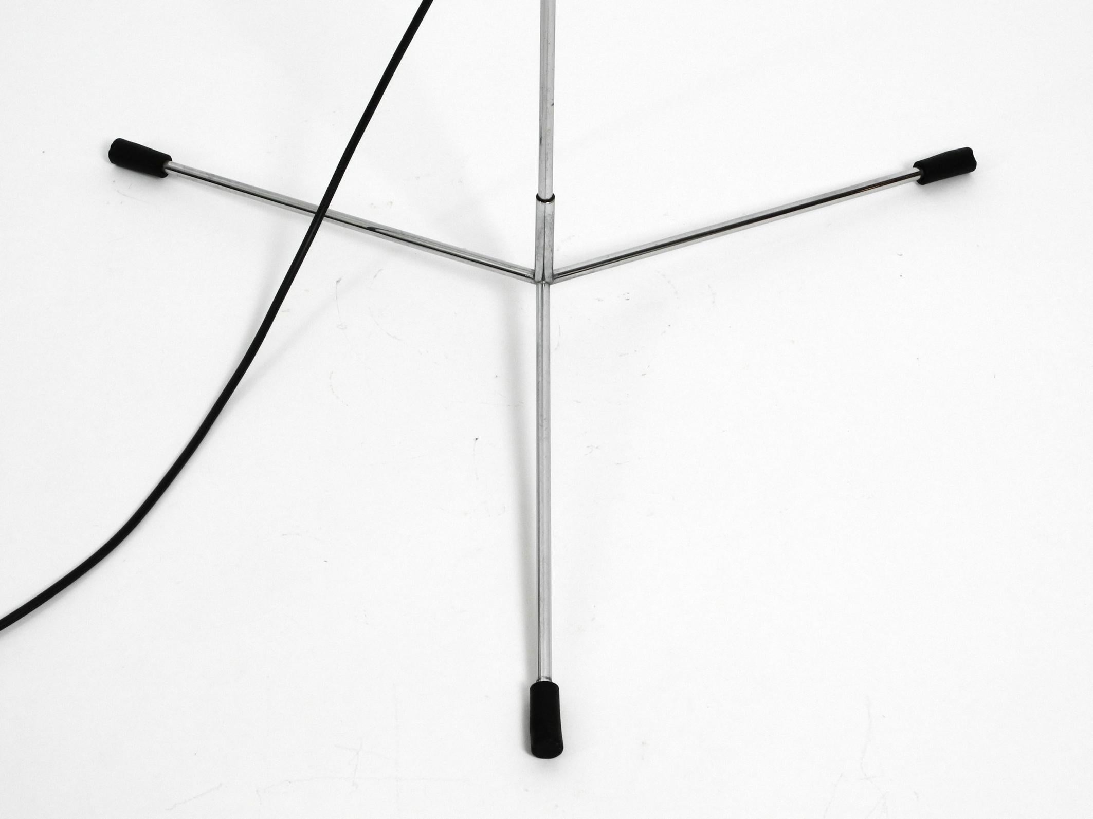Mid-20th Century Very Rare 1960s Fiberglass Floor Lamp by Ruser & Kuntner for Knoll International