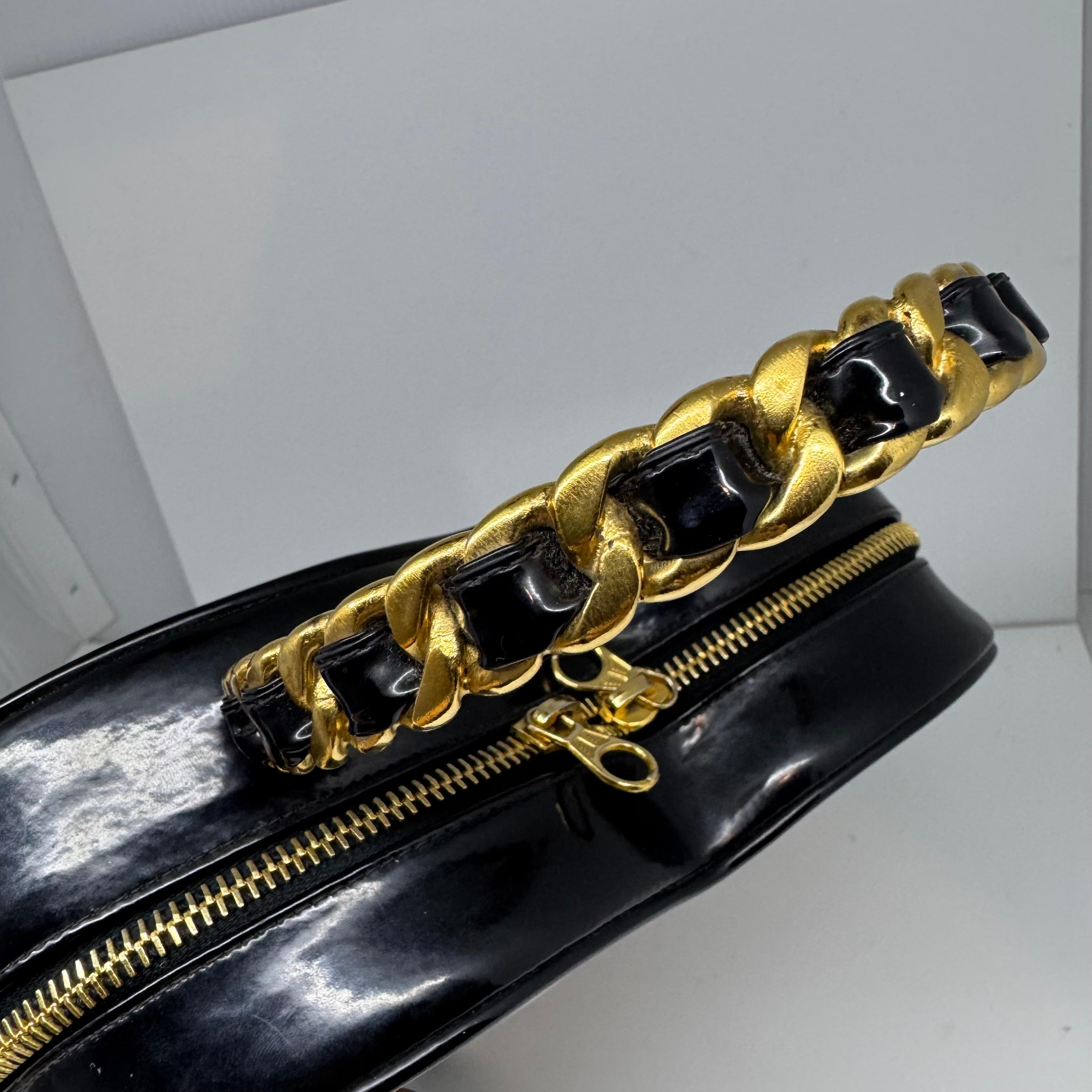 Very Rare 1990s Chanel Coco Mark Black Patent Vanity Heart Bag For Sale 5