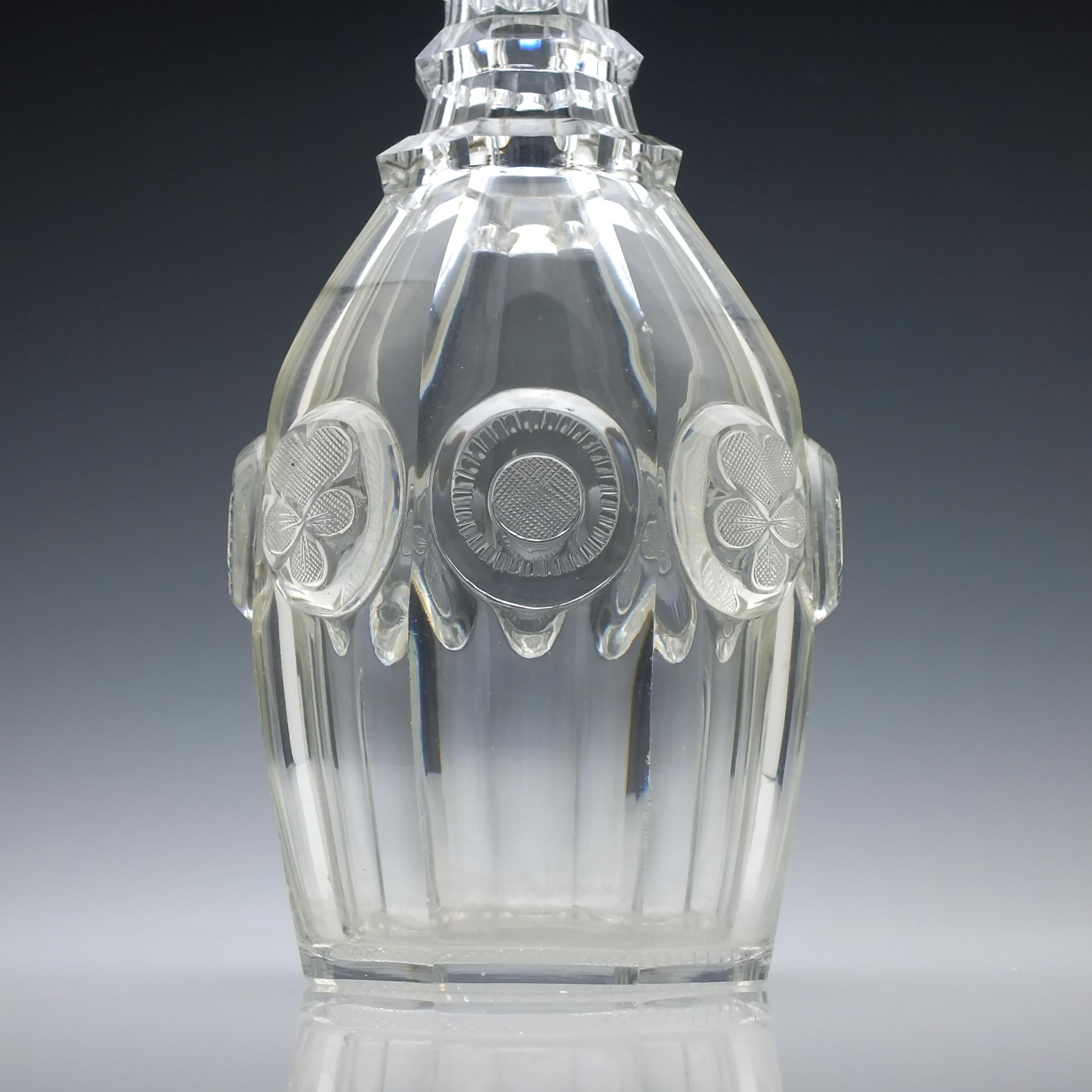Mid-19th Century Very Rare 19th Century Cut French Saint Louis Decanter, circa 1830 For Sale