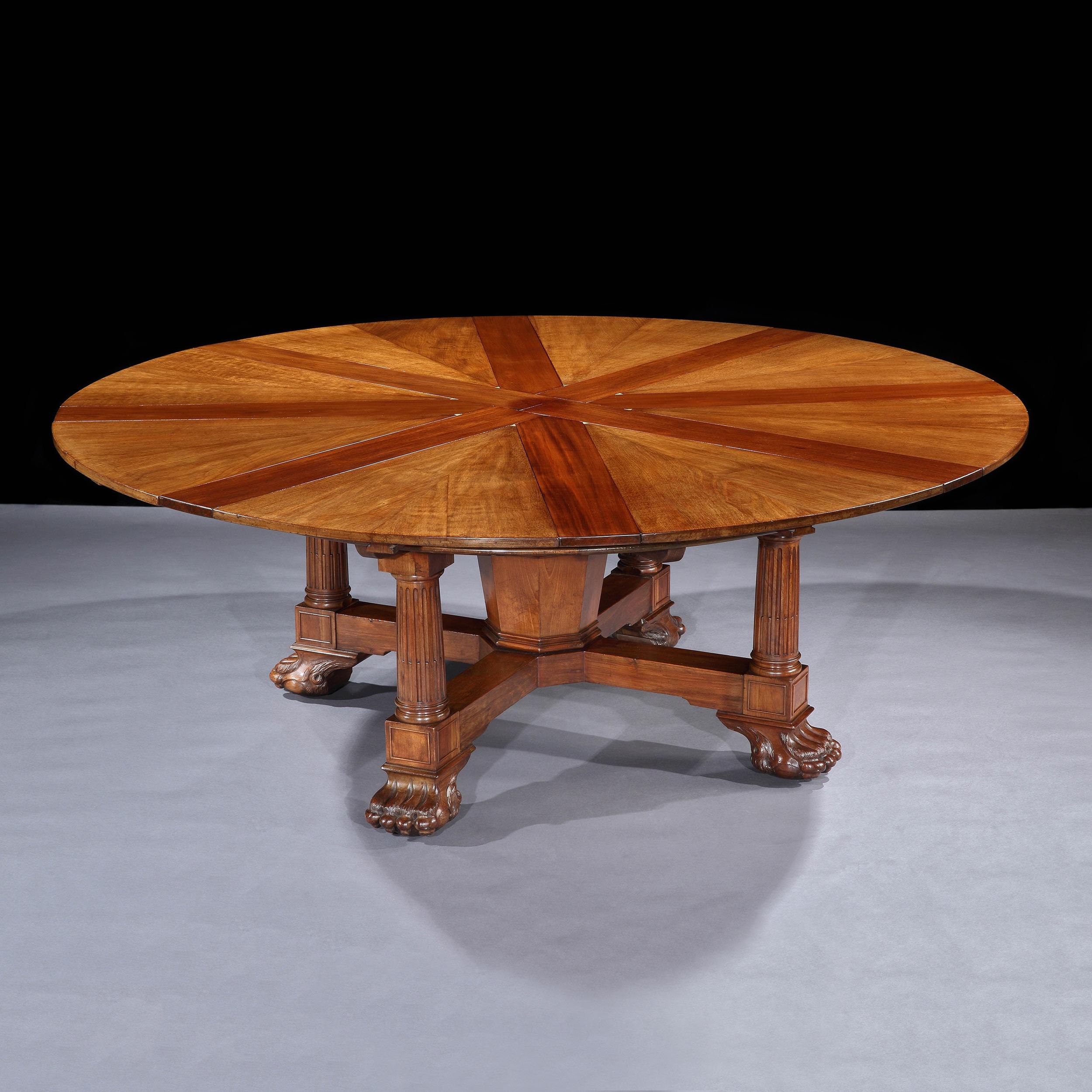 Table à jupe extensible très rare du 19ème siècle par Maple & Co Bon état - En vente à London, GB