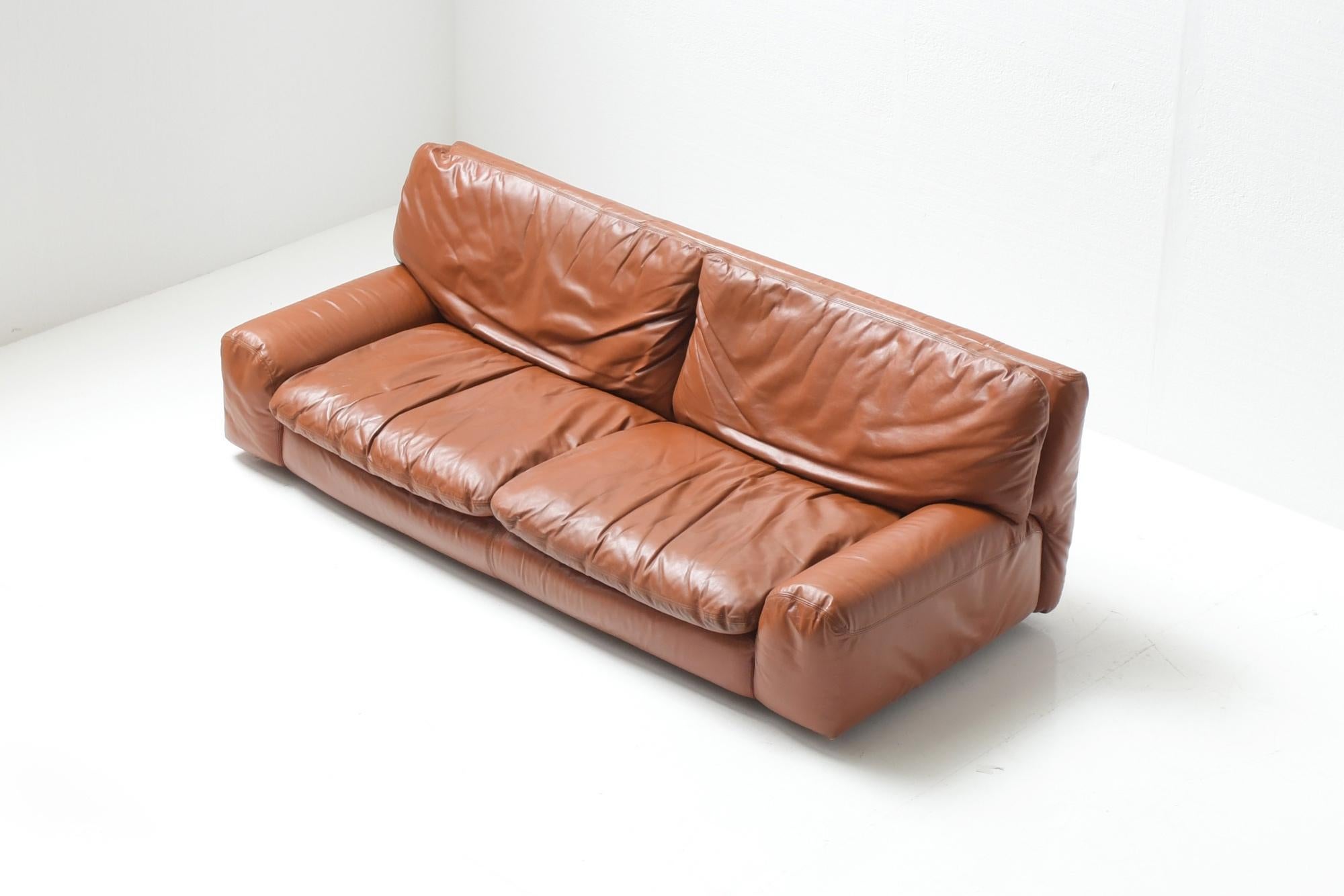 Mid-Century Modern Very Rare 3 Seat Bengodi Leather Sofa by Cini Bouri for Arflex