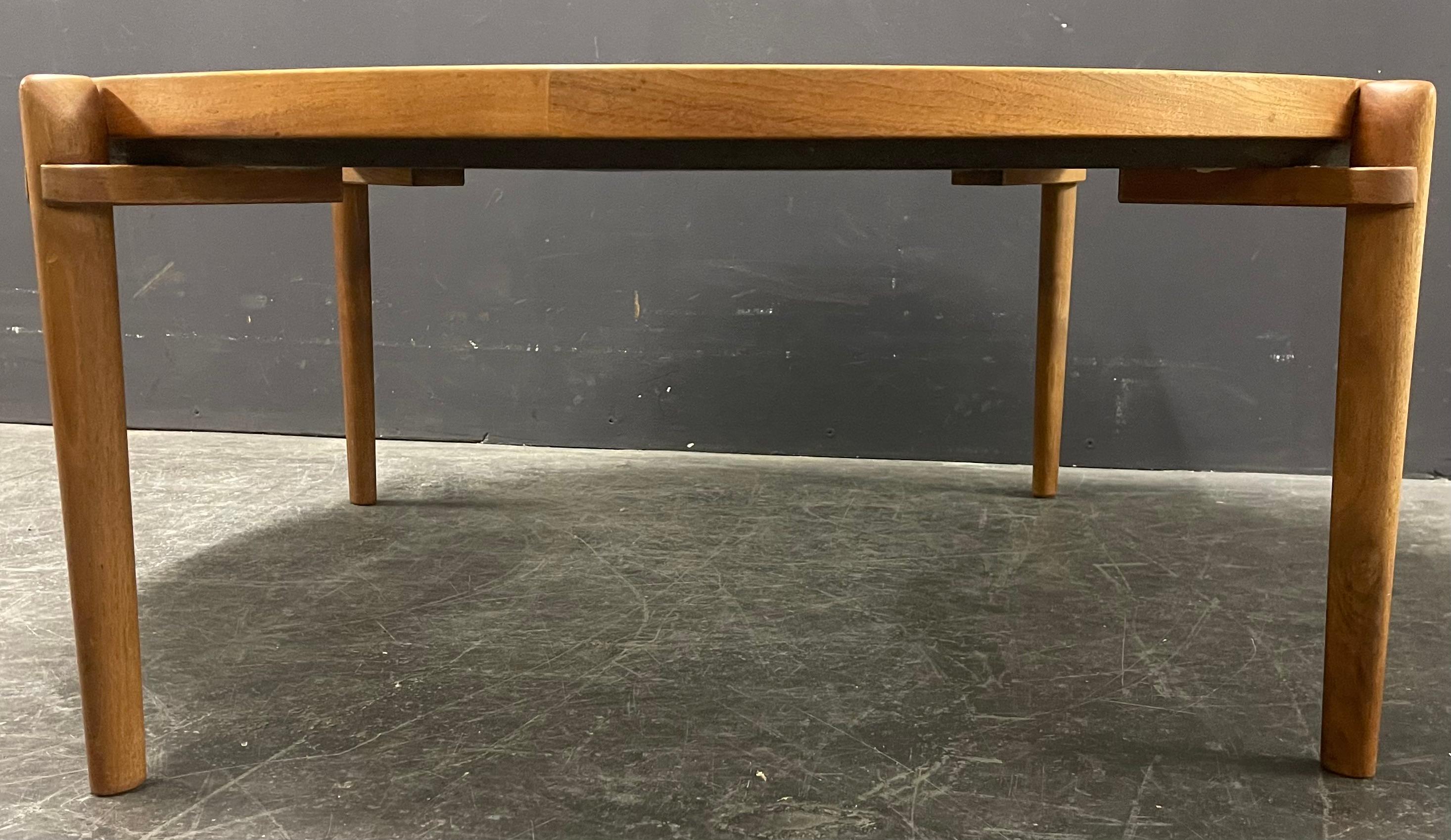 Very Rare and Exclusive Cocktail Table with Agate Inlays and Teakwood Base For Sale 7