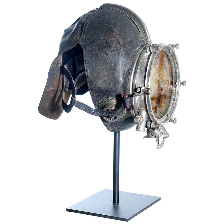 Very Rare and Important 1910 Dräger Smoke Mask For Sale