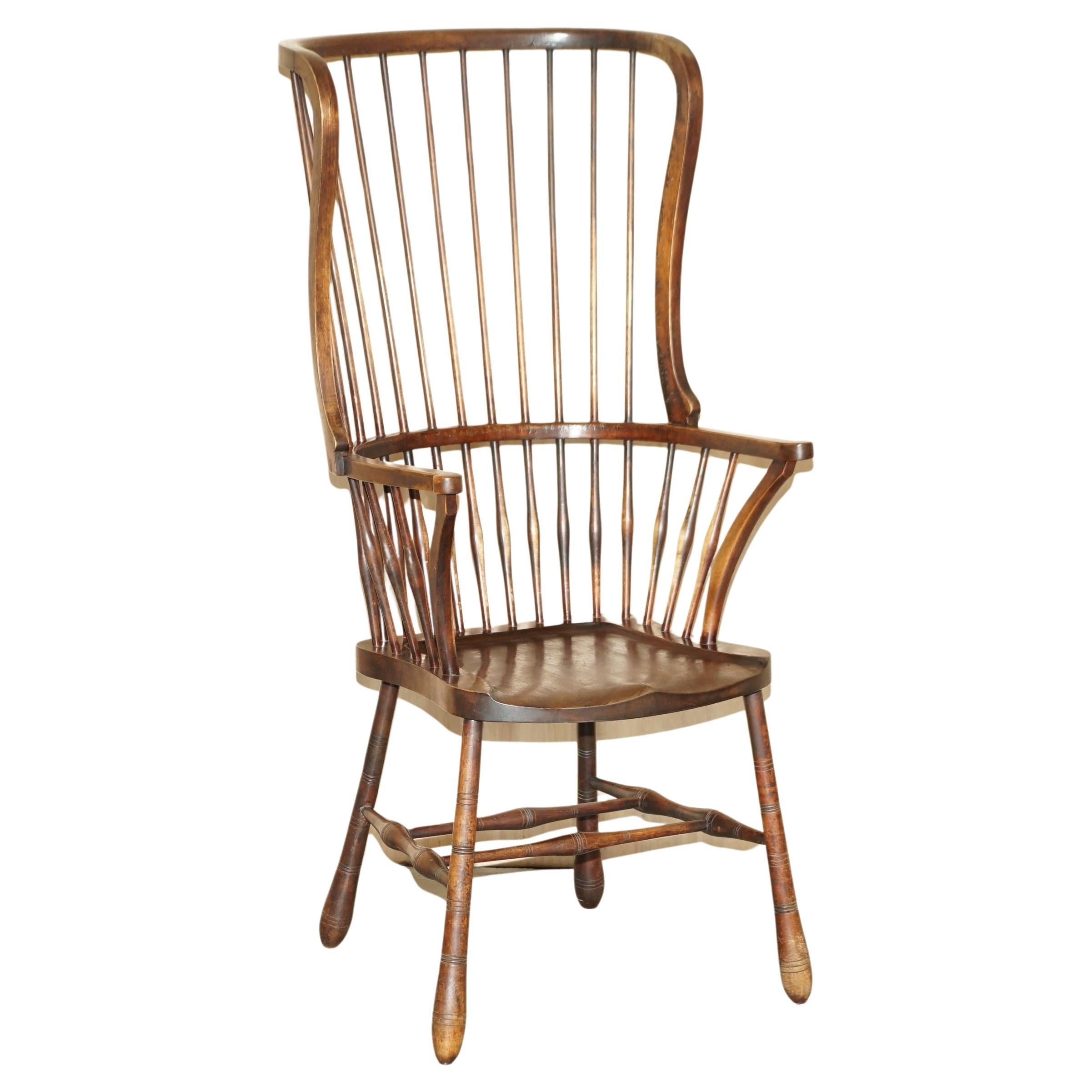 Très rare et important fauteuil Wingback Windsor Spindle du 19ème siècle en frêne