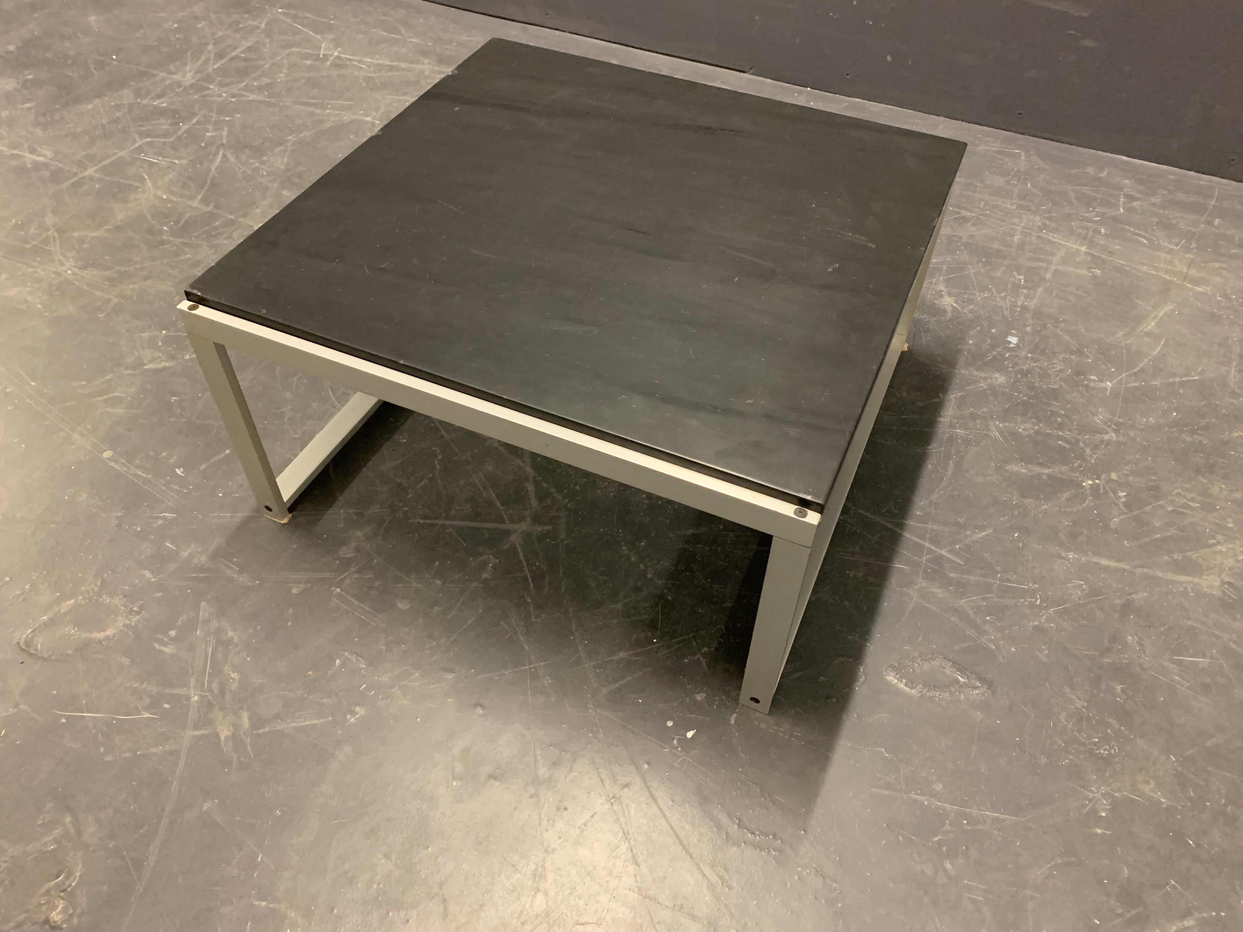 Amazing seating unit in aluminum and down filled leather with matching slate top table. Hoj workend together with Poul Kjaerholm and Bodil Kjaer.

All original with no repairs. 2 small chips on one side of the slate top - the other without.