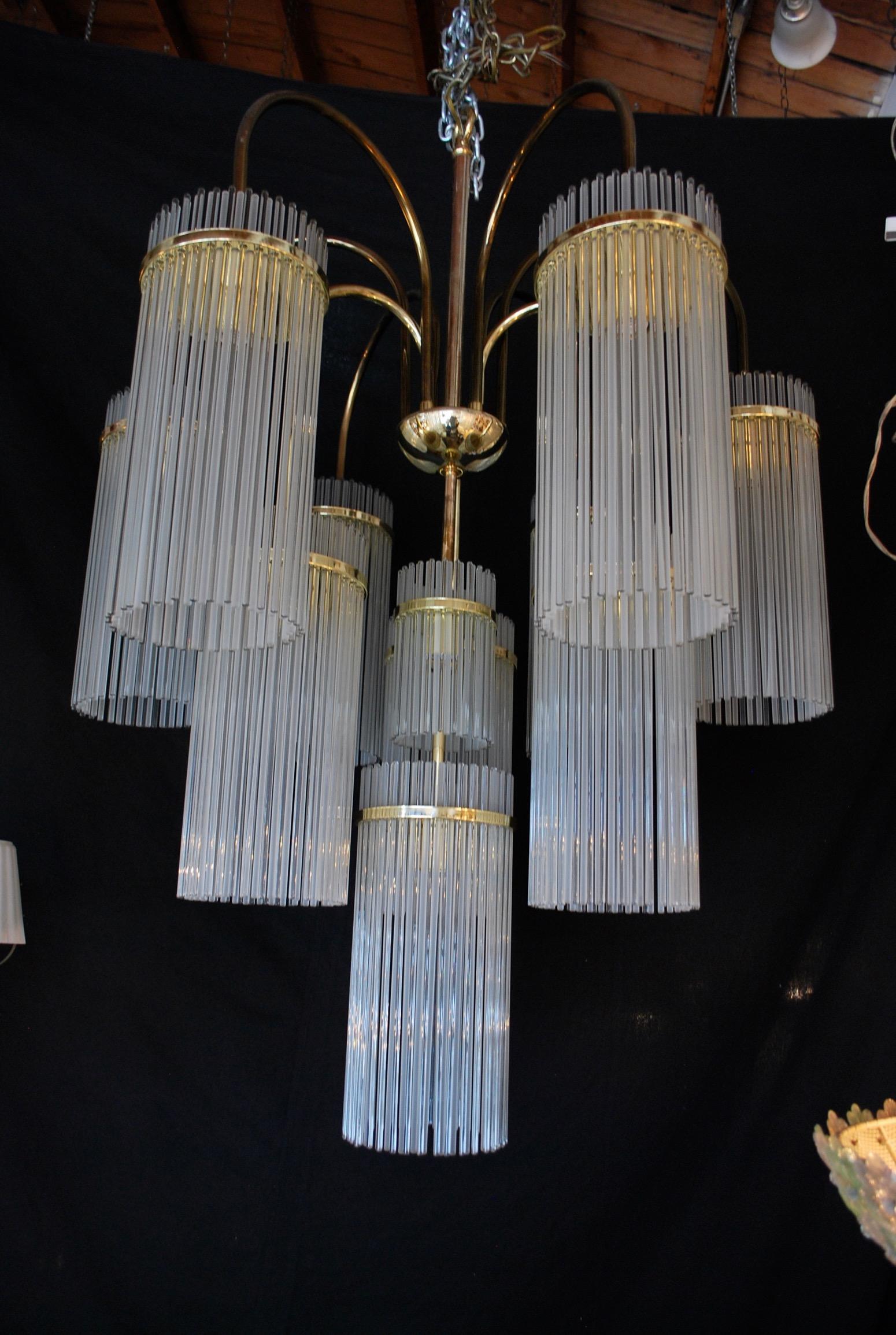 Italian Very Rare and Incredible Beautiful Large Chandelier by Sciolari For Sale