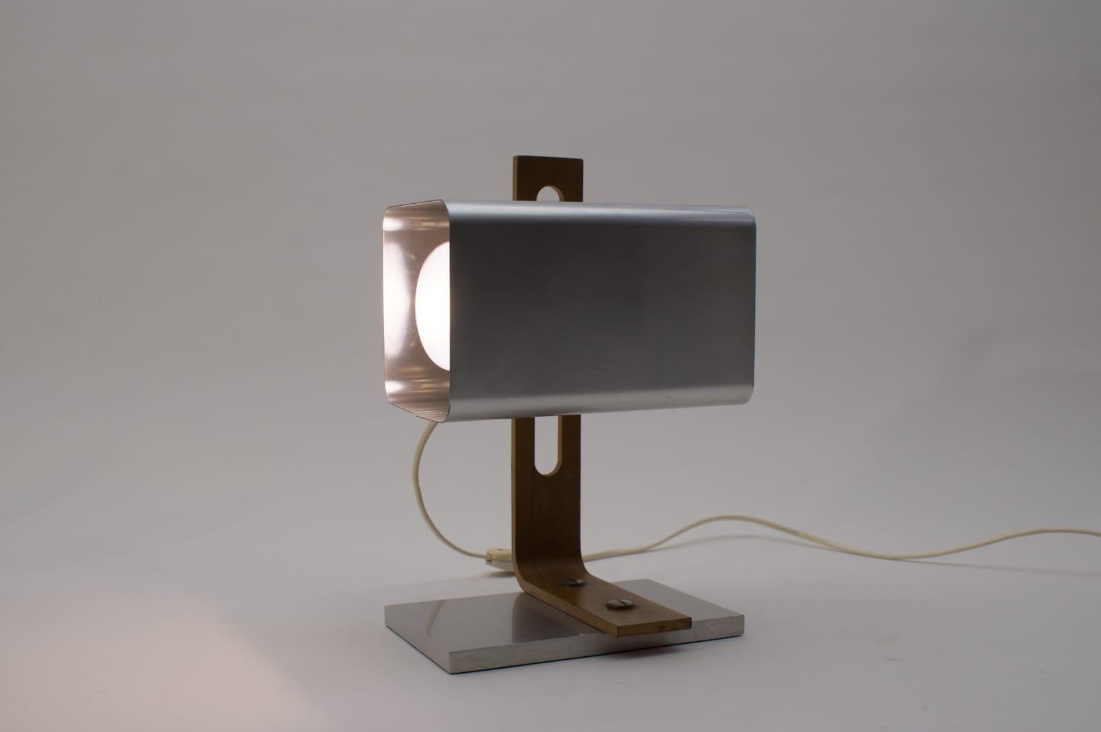 Very Rare and Lovely Space Age Table Lamp by Temde Leuchten, Switzerland, 1970s In Good Condition In Nürnberg, Bayern