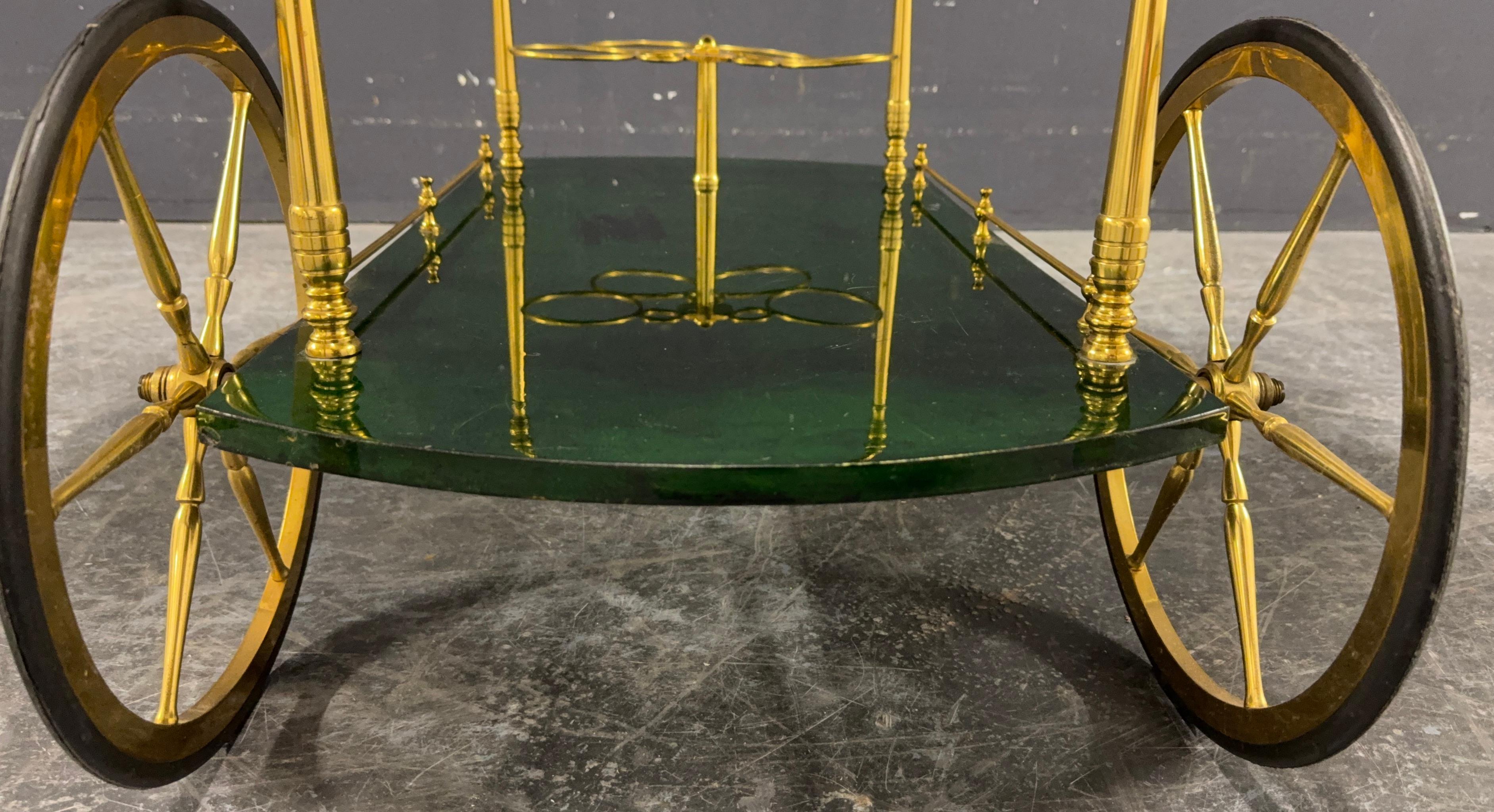 Très rare et inhabituel chariot de bar Aldo Tura en vente 3