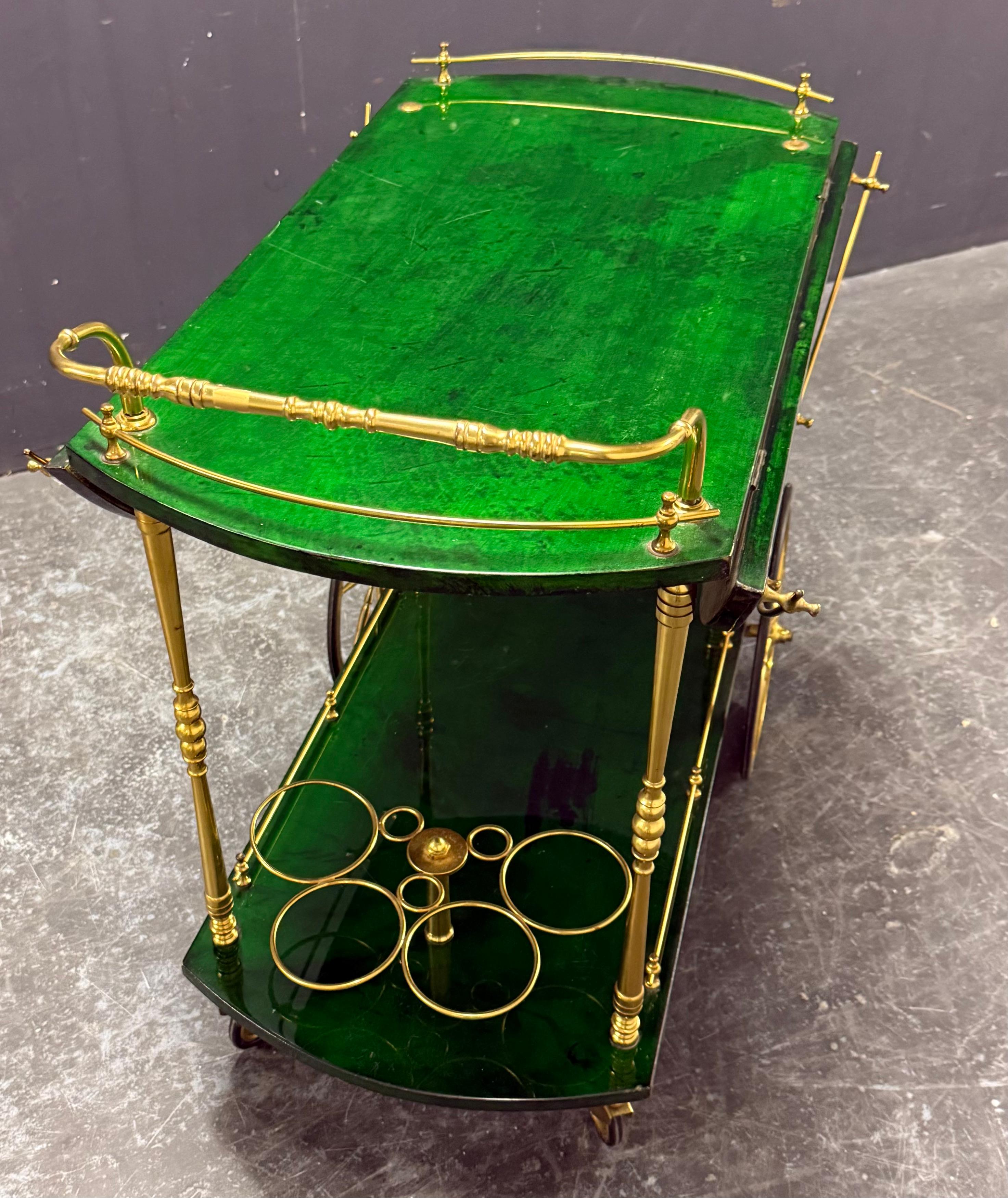 Très rare et inhabituel chariot de bar Aldo Tura en vente 8