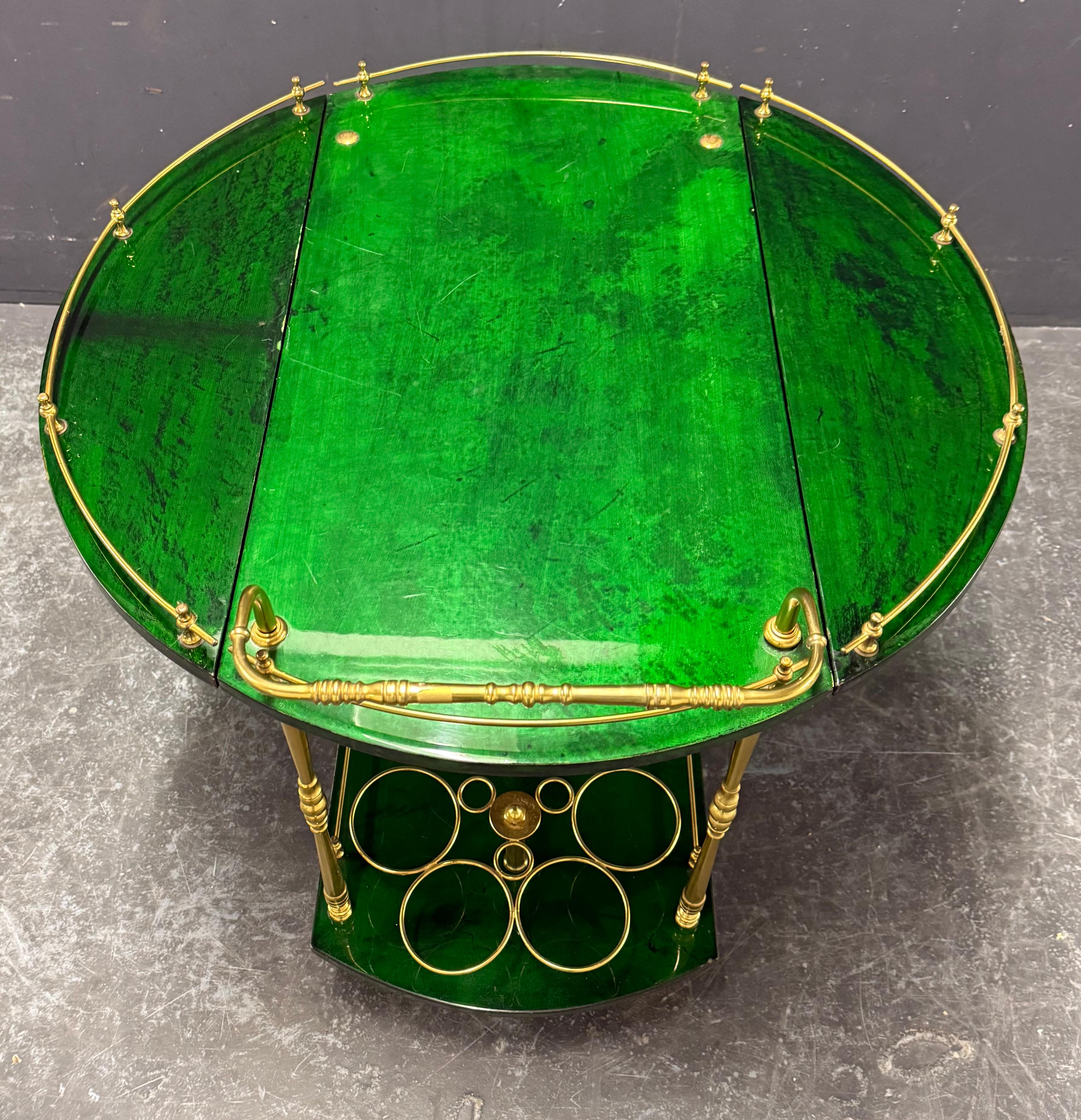 italien Très rare et inhabituel chariot de bar Aldo Tura en vente