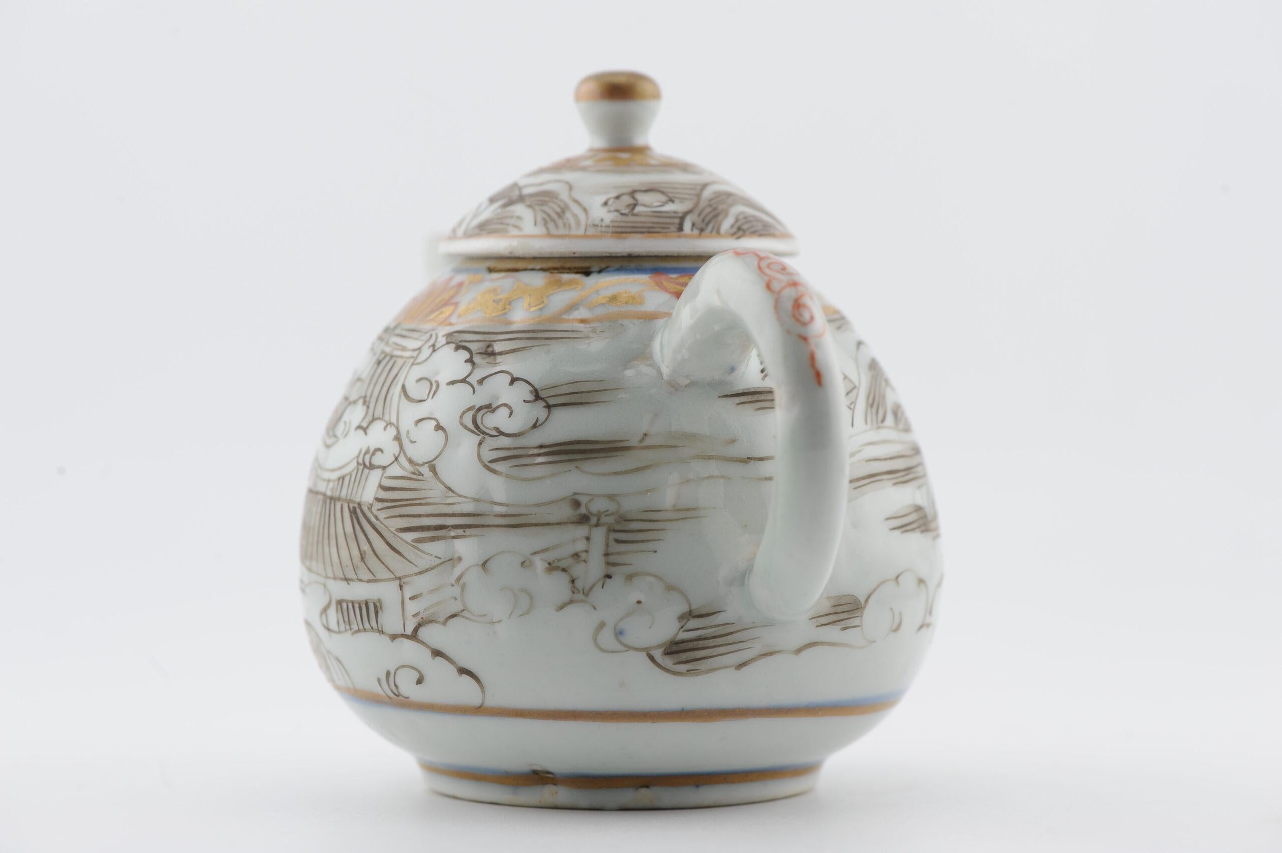 18th Century and Earlier Very rare Antique Ca 1700 Japanese Porcelain Grisaille Decorated Teapot For Sale