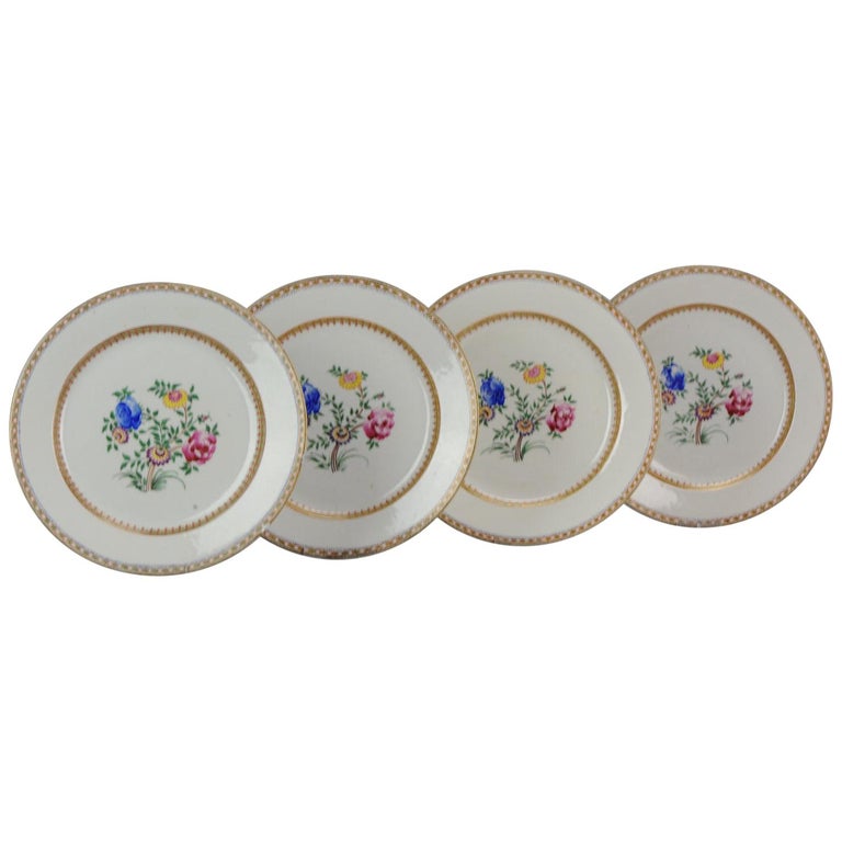 Very Rare Antique Chinese Qianlong Period Dinner Plate Qing, Set of 4 For Sale