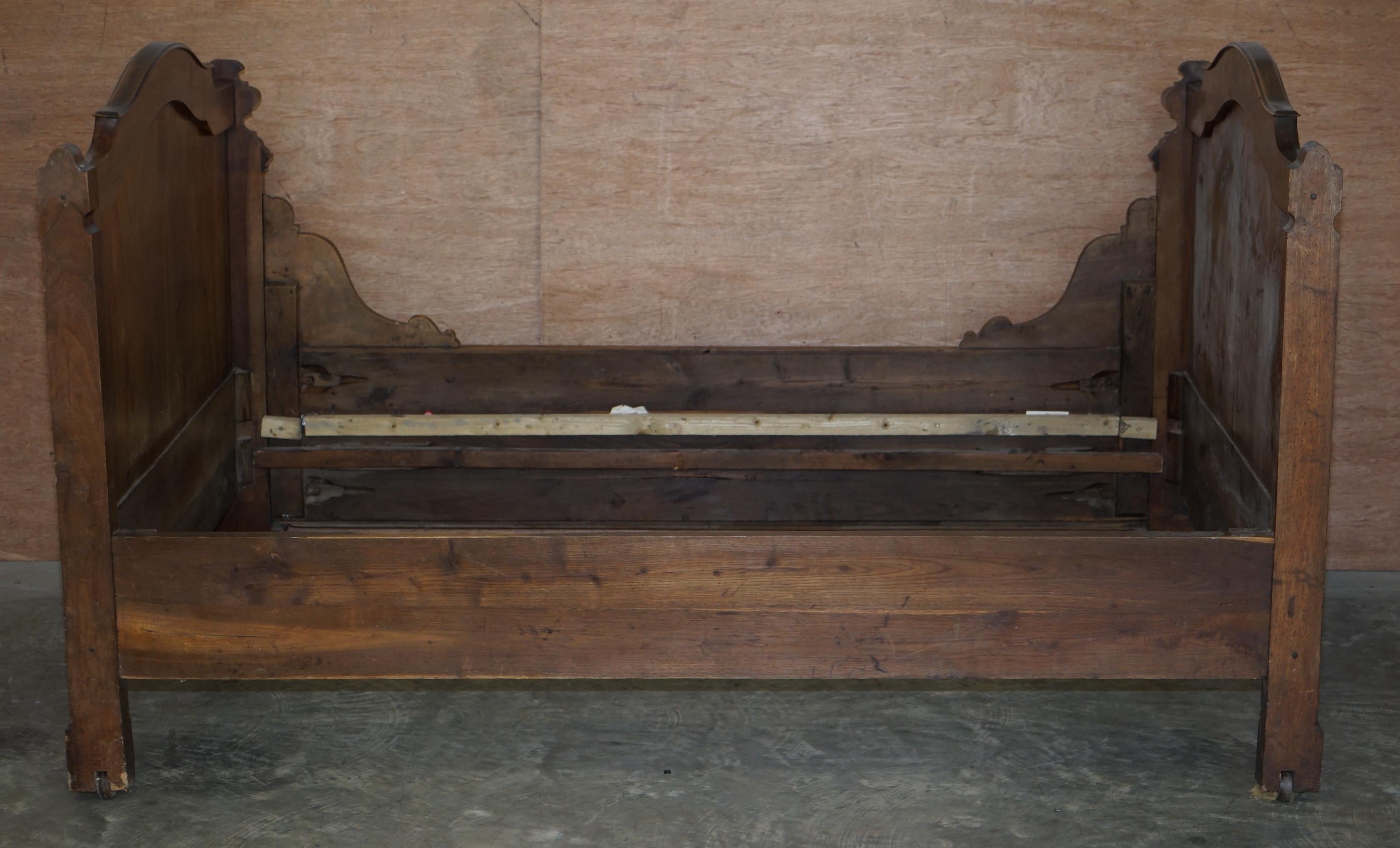Very Rare Antique circa 1835 Hardwood French Louis Philippe Alcove Daybed Frame 9