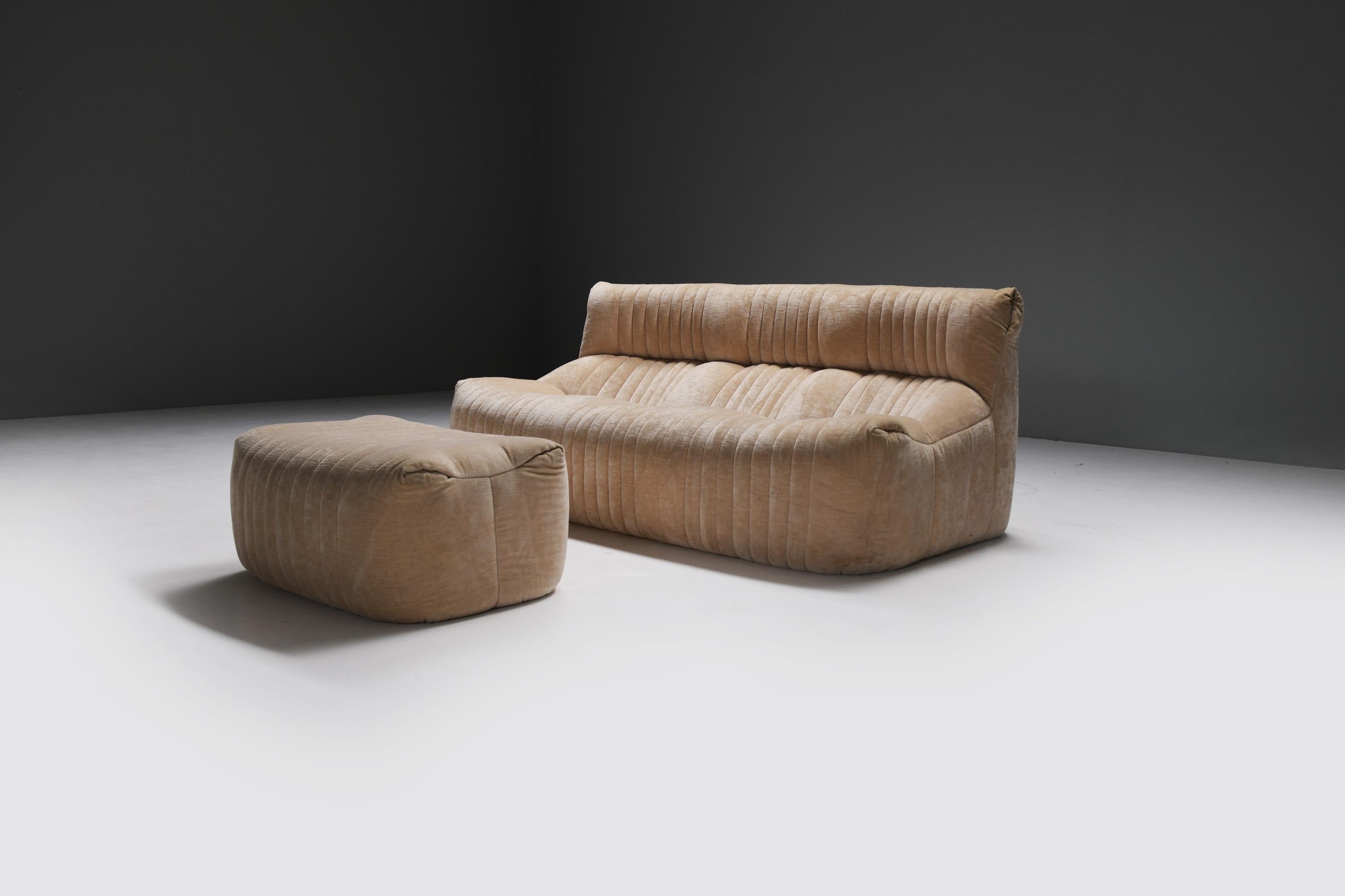 Very rare ARALIA set 1983 in original fabric by Michel Ducaroy for Ligne Roset For Sale 6