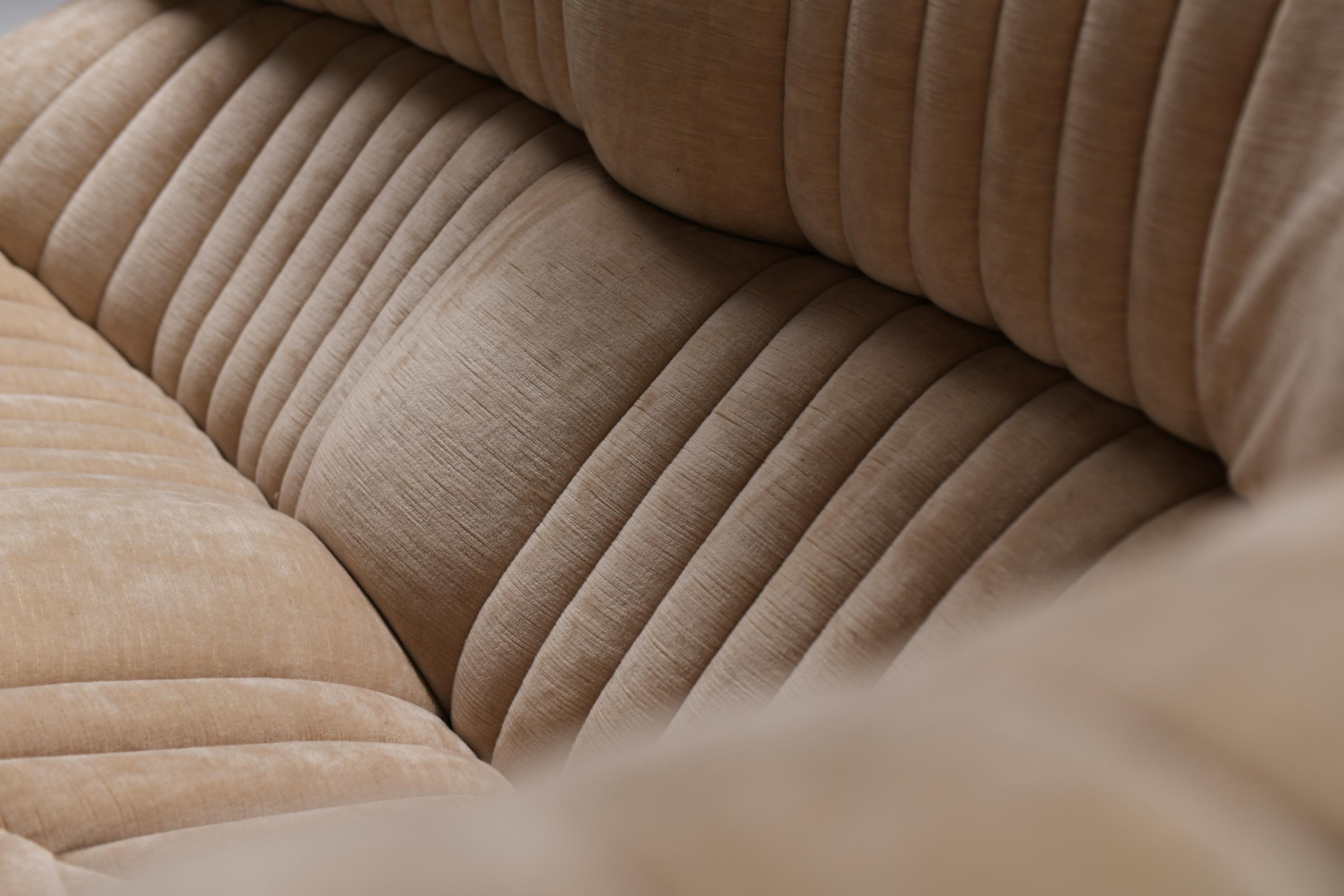 Very rare ARALIA set 1983 in original fabric by Michel Ducaroy for Ligne Roset 1