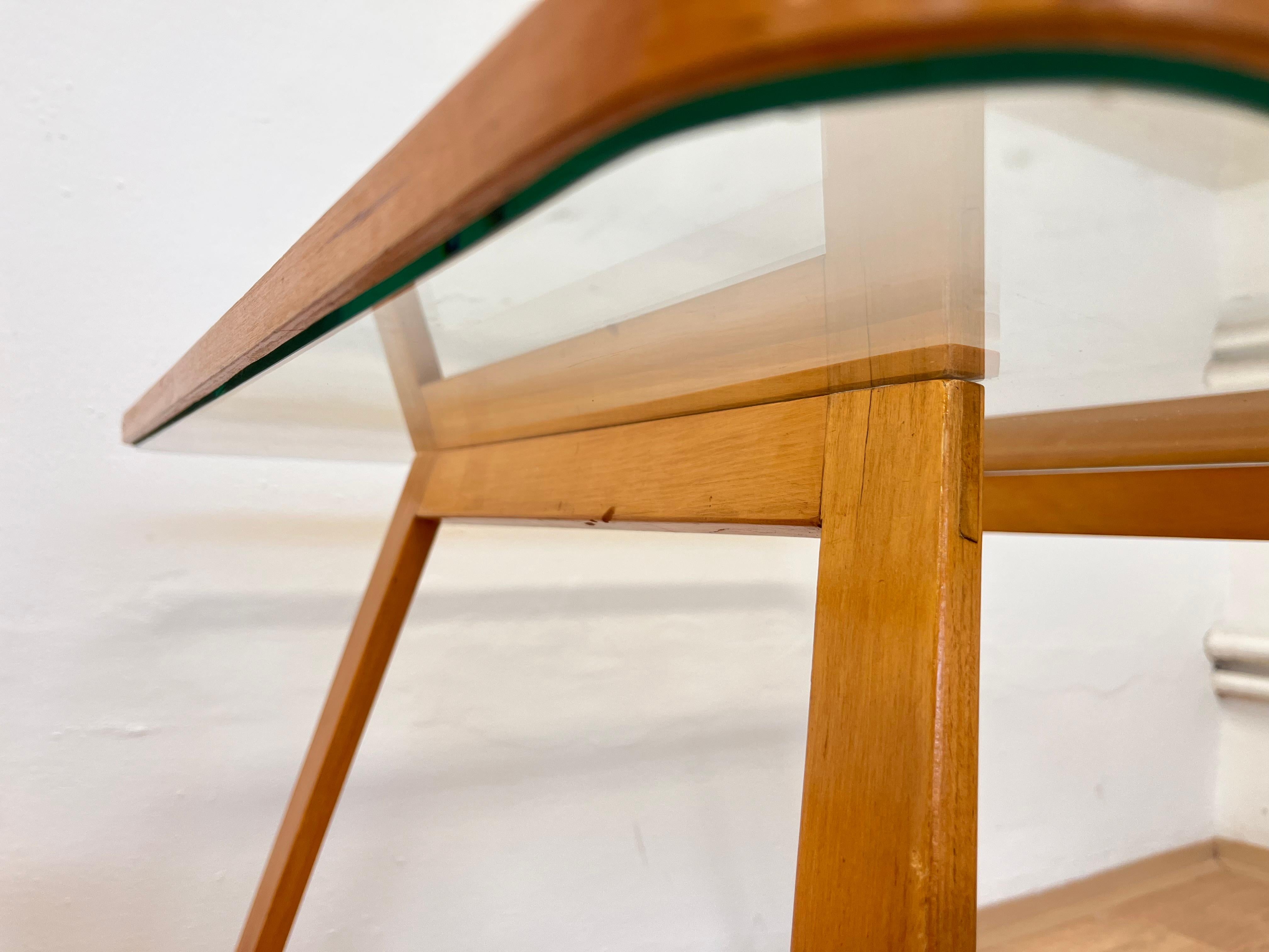 Sillón y mesa MUY RAROS de Miroslav Navrátil para Zdeněk Plesník - Años 40 mediados del siglo XX en venta