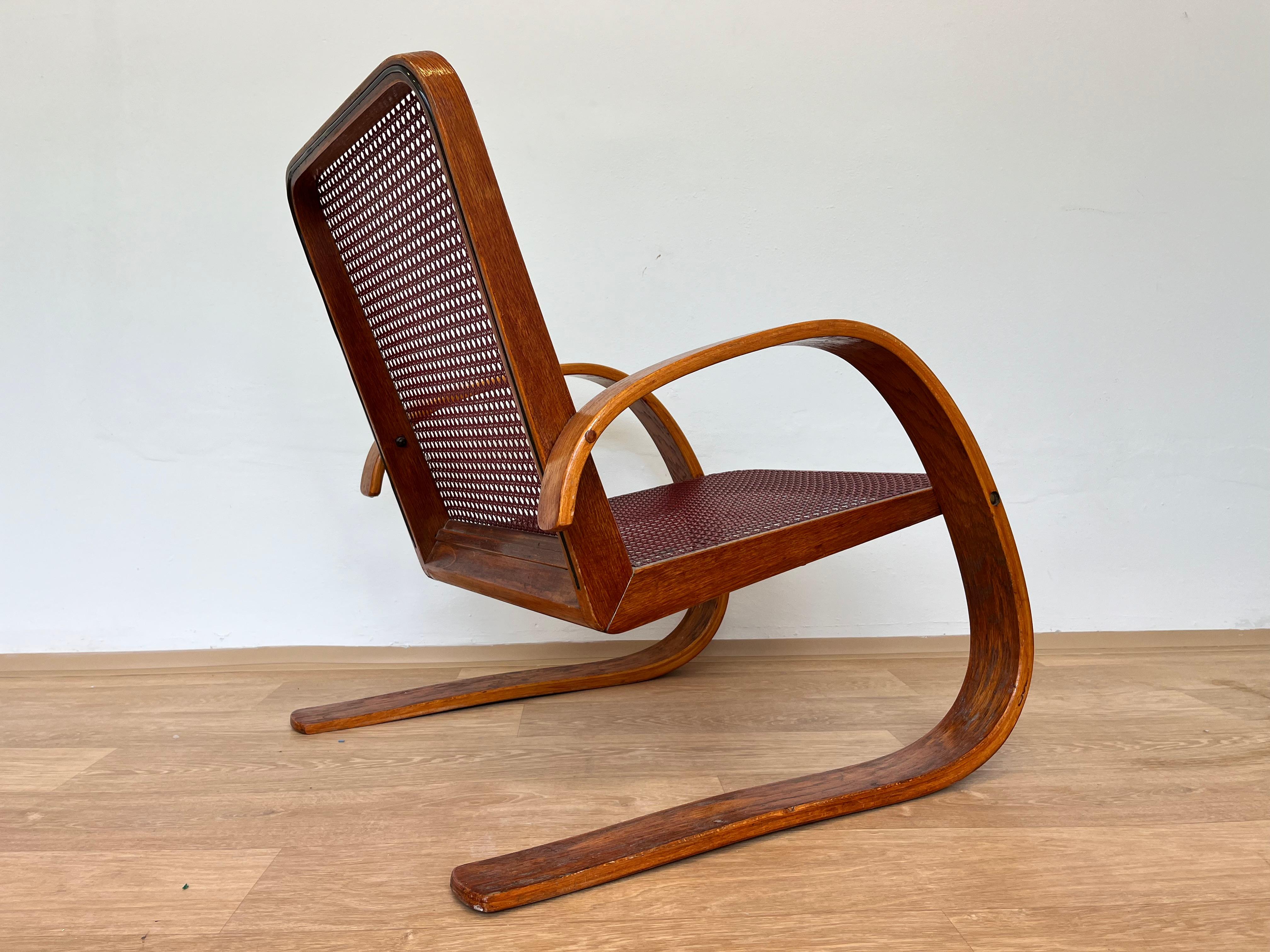 Czech VERY RARE armchair by Miroslav Navrátil for Zdeněk Plesník - 1940s For Sale