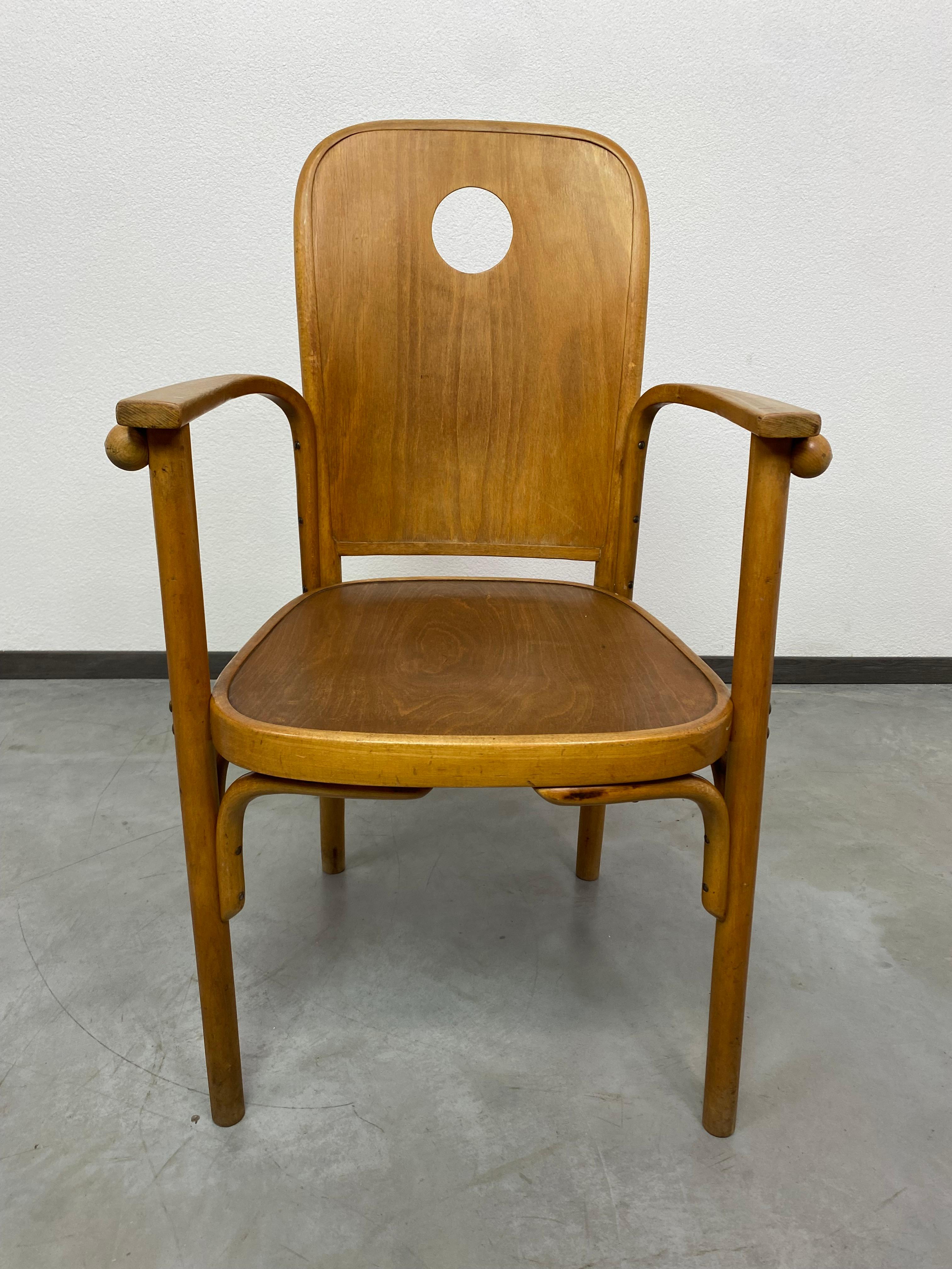 Sehr seltene Sessel Nr. 813 /1F von Josef Hoffmann für Jacob Josef Kohn (Frühes 20. Jahrhundert) im Angebot