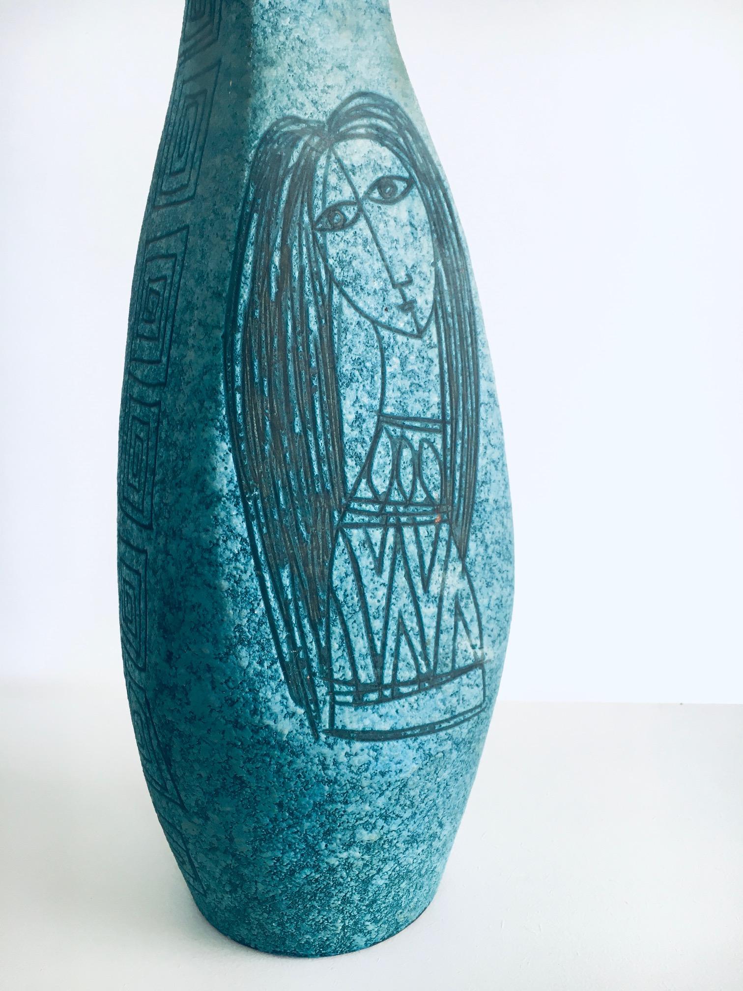 SEHR Seltene Kunstkeramik Sgraffito Tischlampe von Alvino Bagni für Raymor, Italien (Mitte des 20. Jahrhunderts) im Angebot