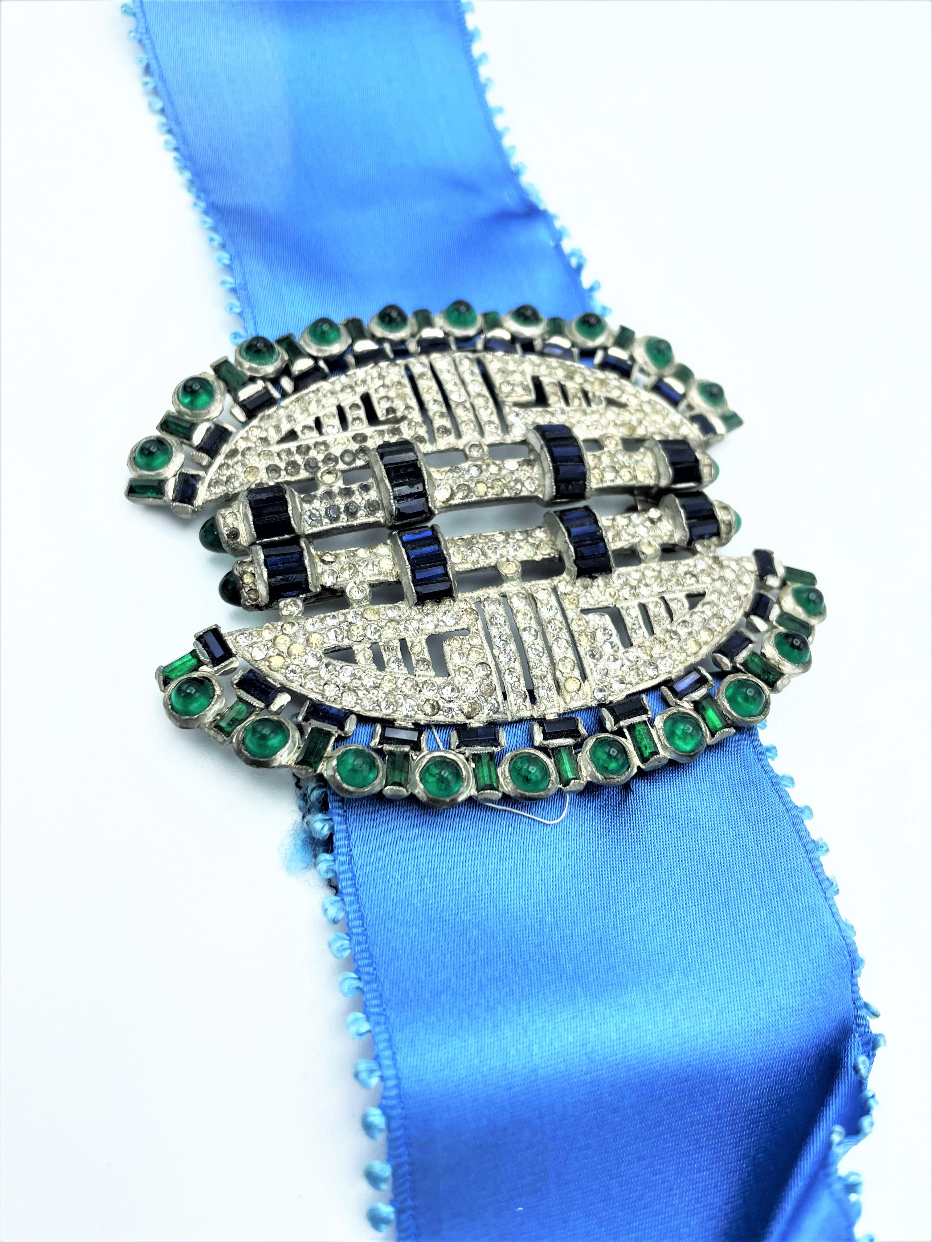 Very rare art deco belt buckle 1930s/40s France, fully set with rhinestones For Sale 3