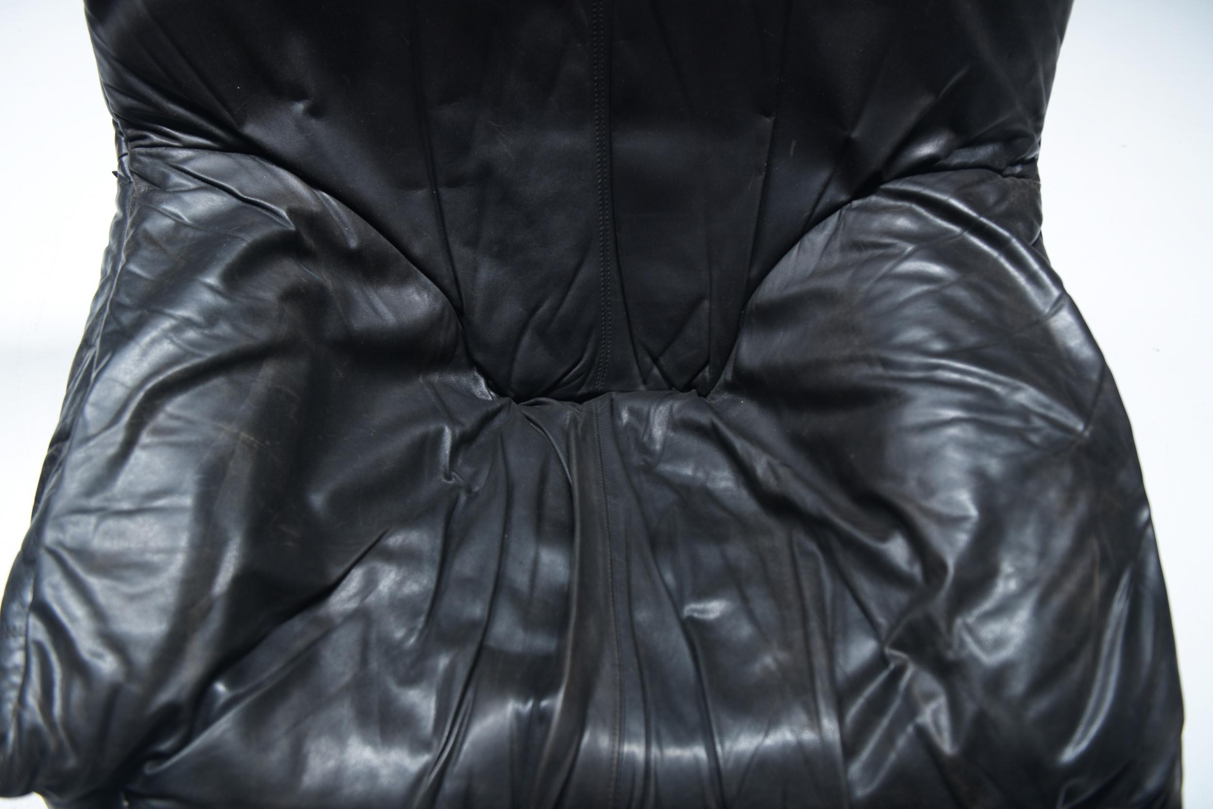 Très rares fauteuils luge en cuir noir de Gerard Van Den Berg - Montis en vente 5
