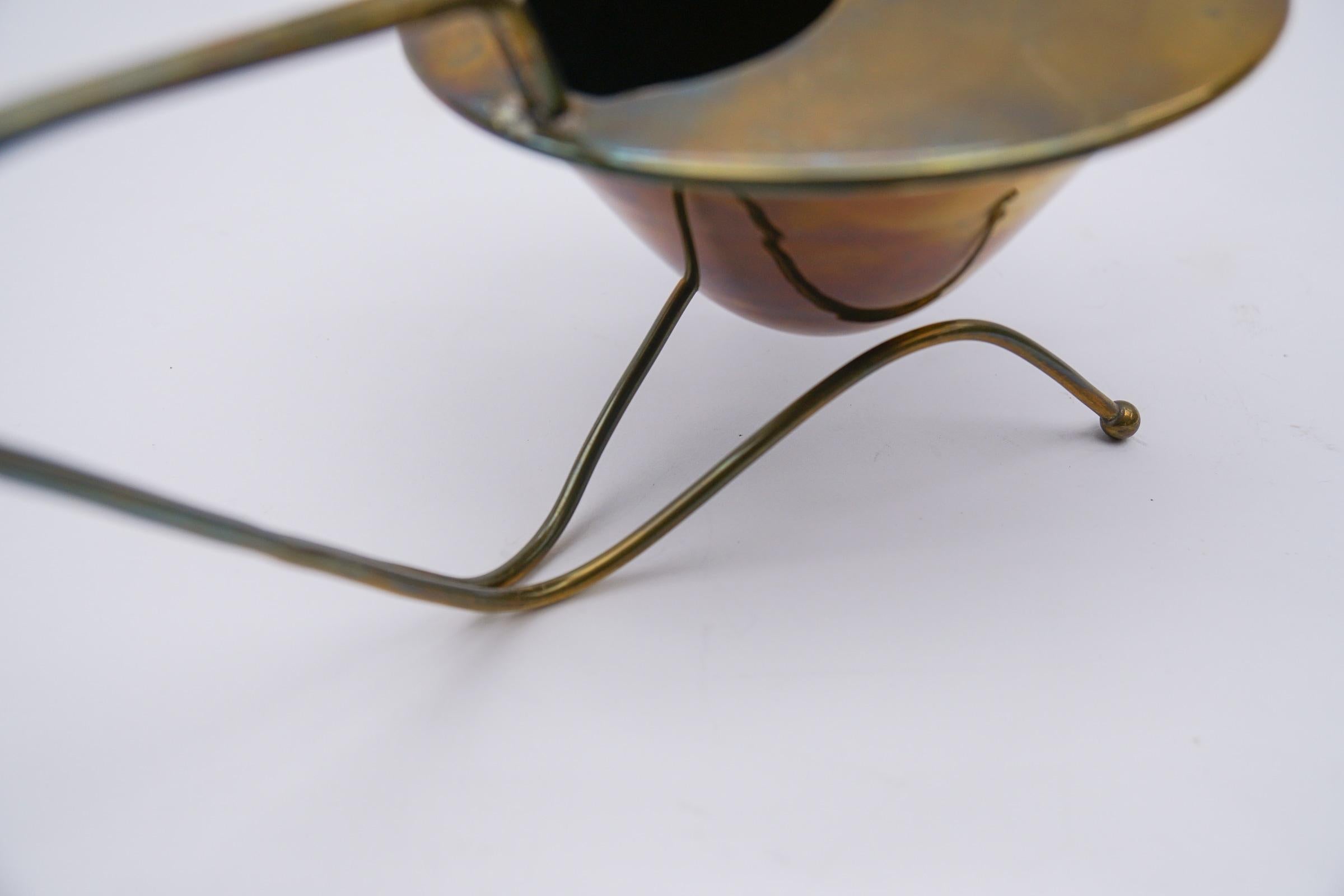 Très rare arrosoir en laiton avec araignée mobile, années 1950, Autriche en vente 4