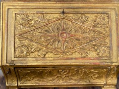 Very Rare Carved Gilt Gesso Dressing Mirror, circa 1710-1720