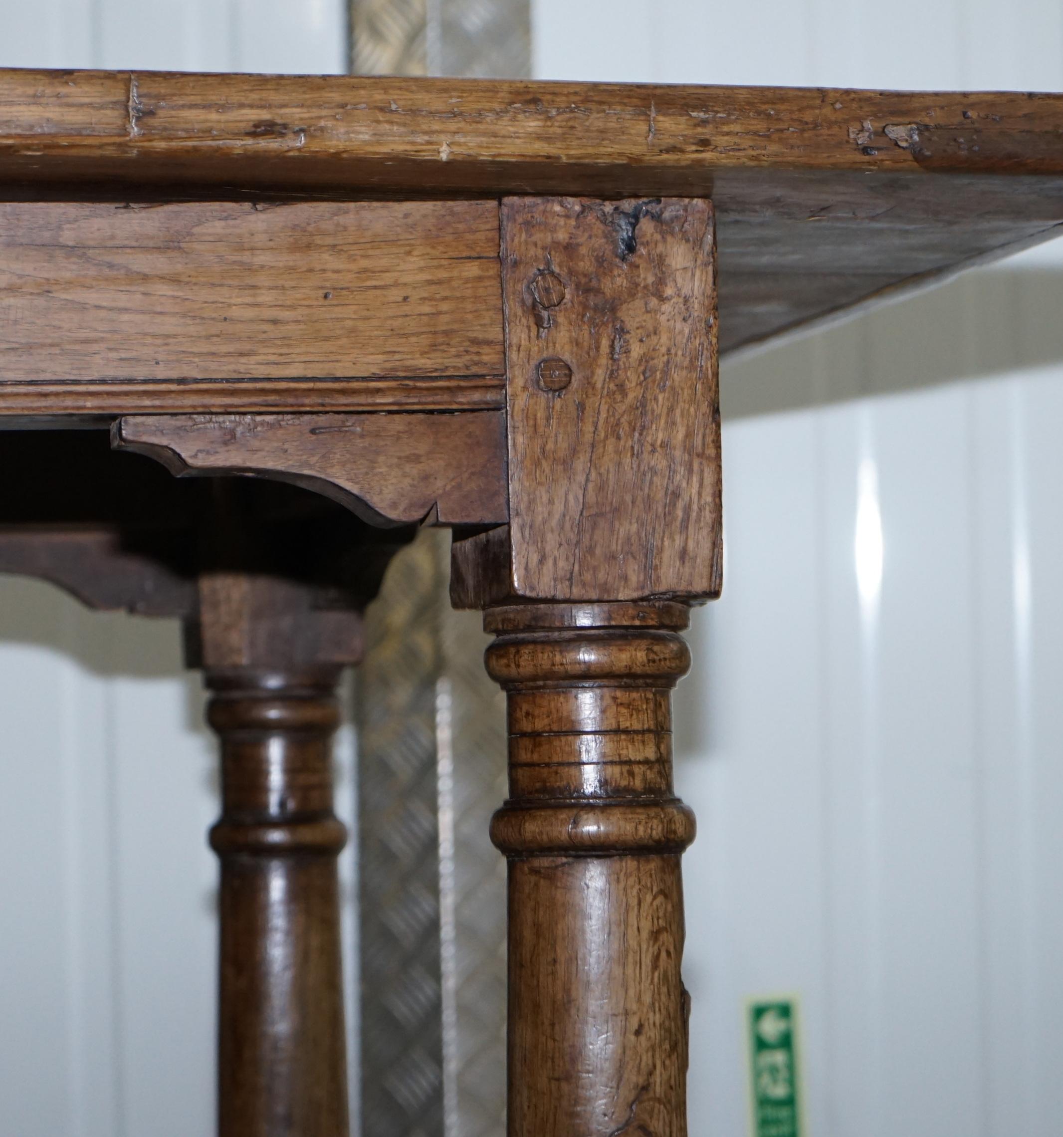 Very Rare Charles I 1630 Oak Refectory Dining Hall Table, Plaish Hall Shropshire For Sale 5