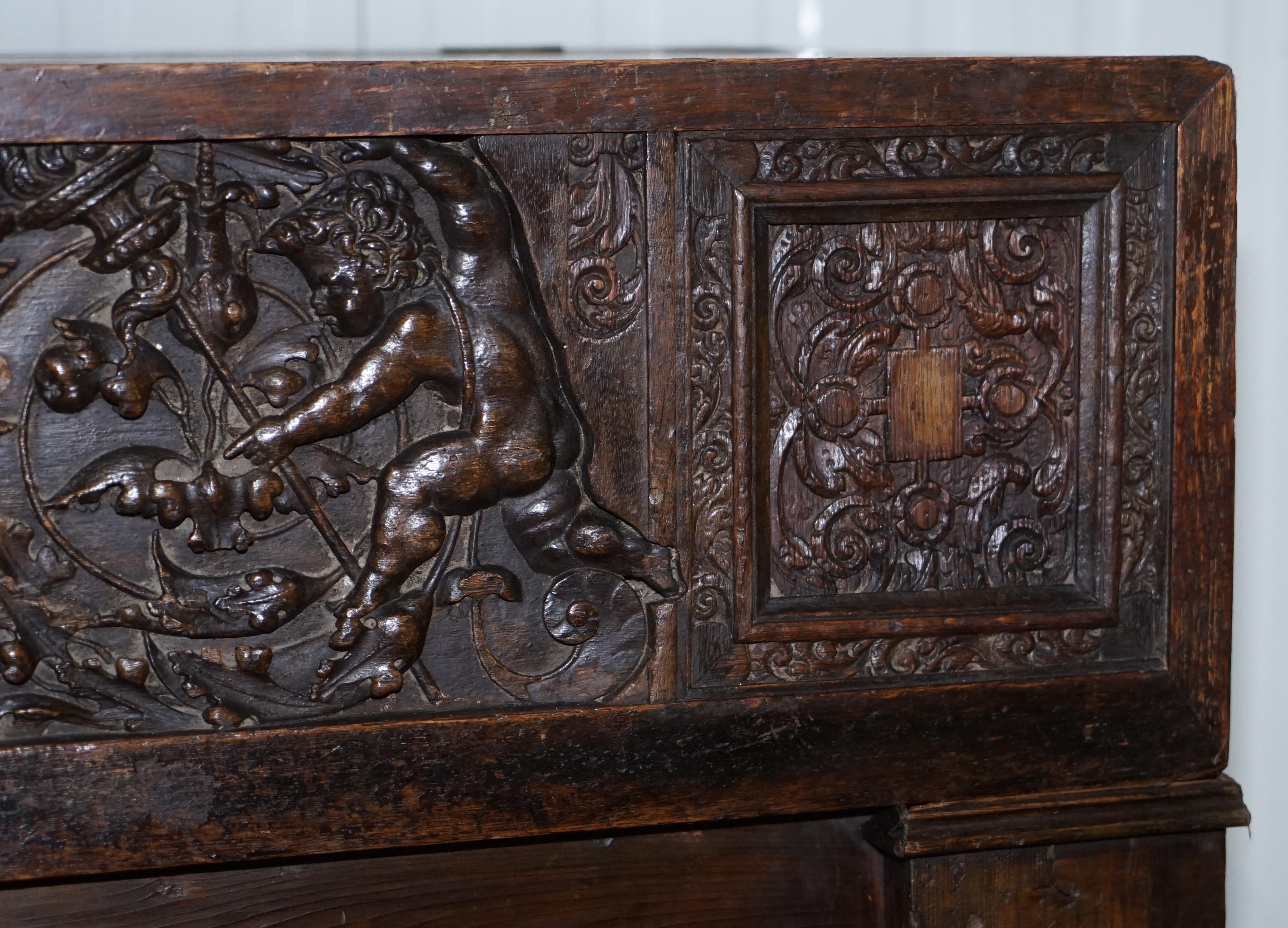 Very Rare circa 1720 Trunk Chest Coffer on Stand Sideboard Carved Cherub Figures For Sale 1