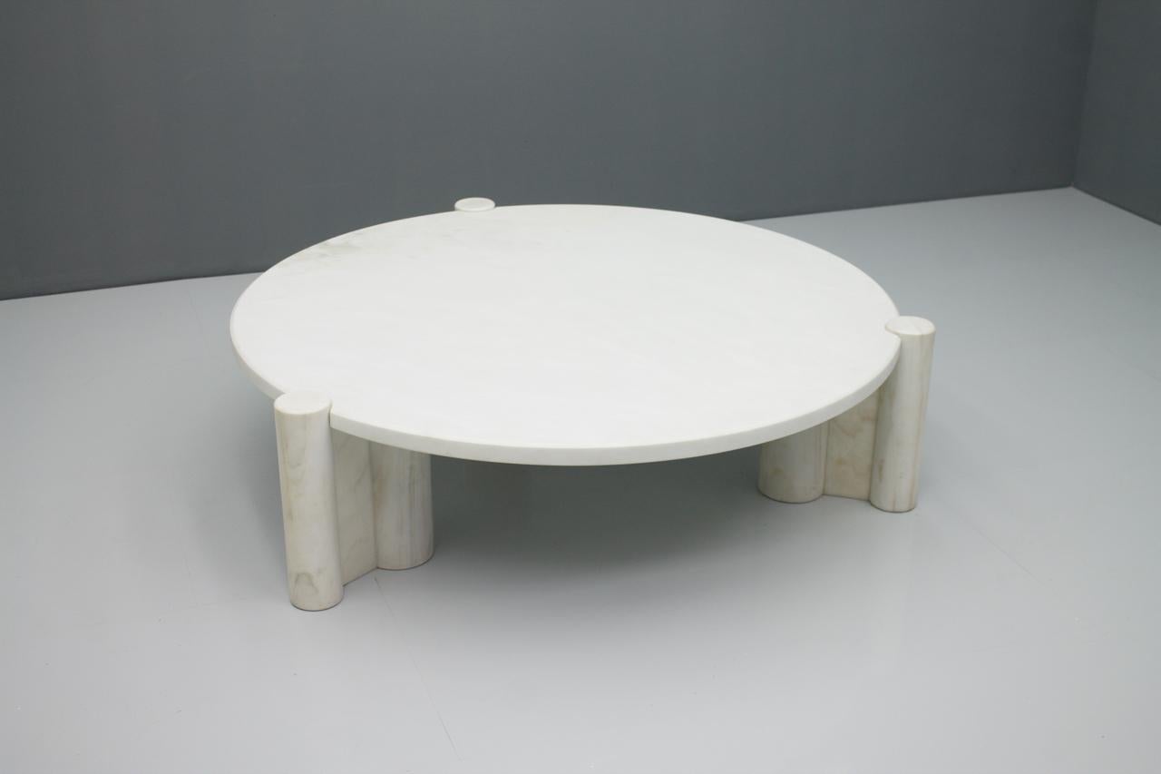 Very Rare Circular Coffee Table in White Marble by Gae Aulenti Knoll 1965 5
