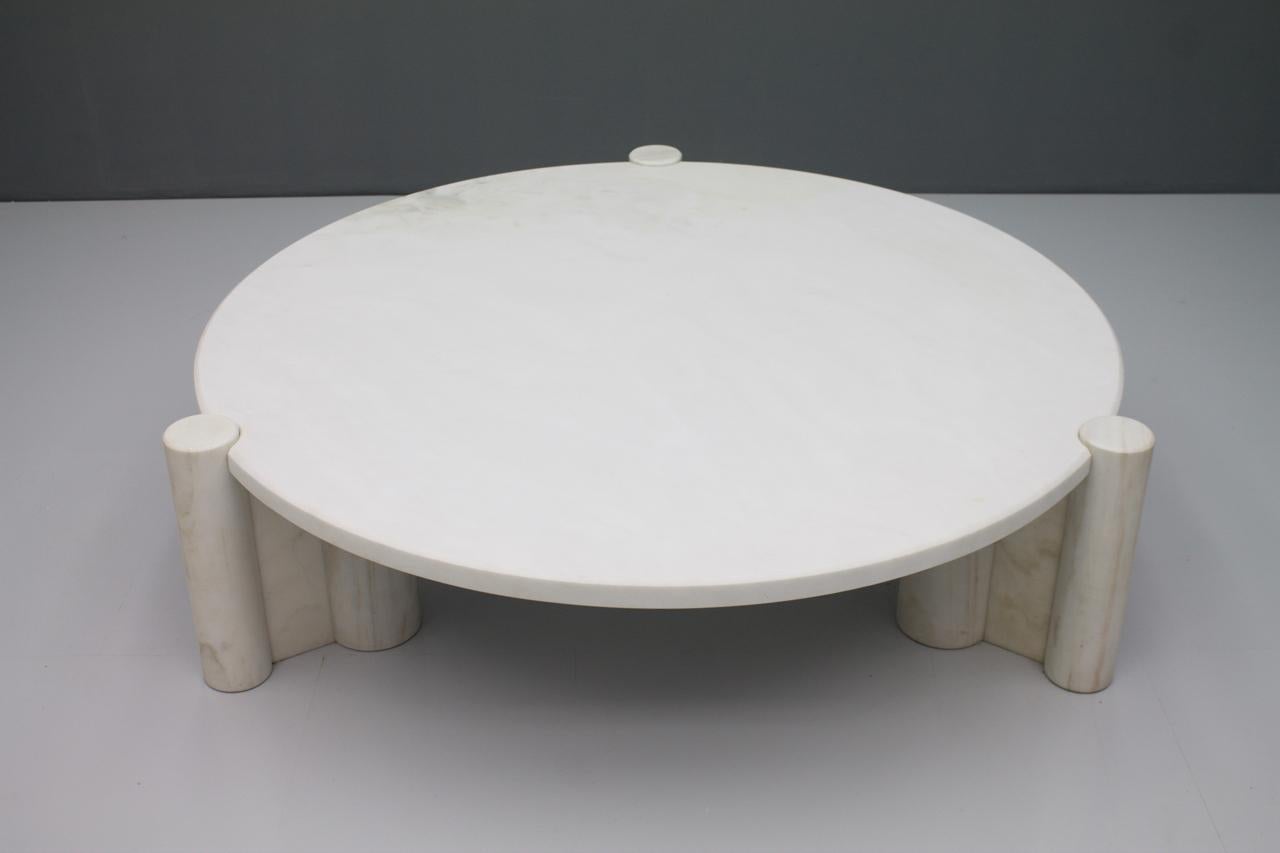 Very Rare Circular Coffee Table in White Marble by Gae Aulenti Knoll 1965 6