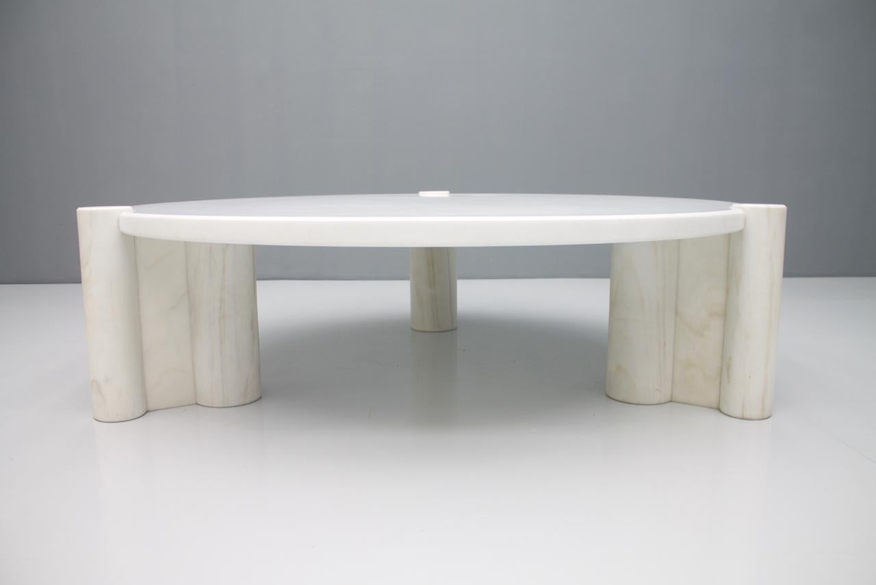 Very Rare Circular Coffee Table in White Marble by Gae Aulenti Knoll 1965 8