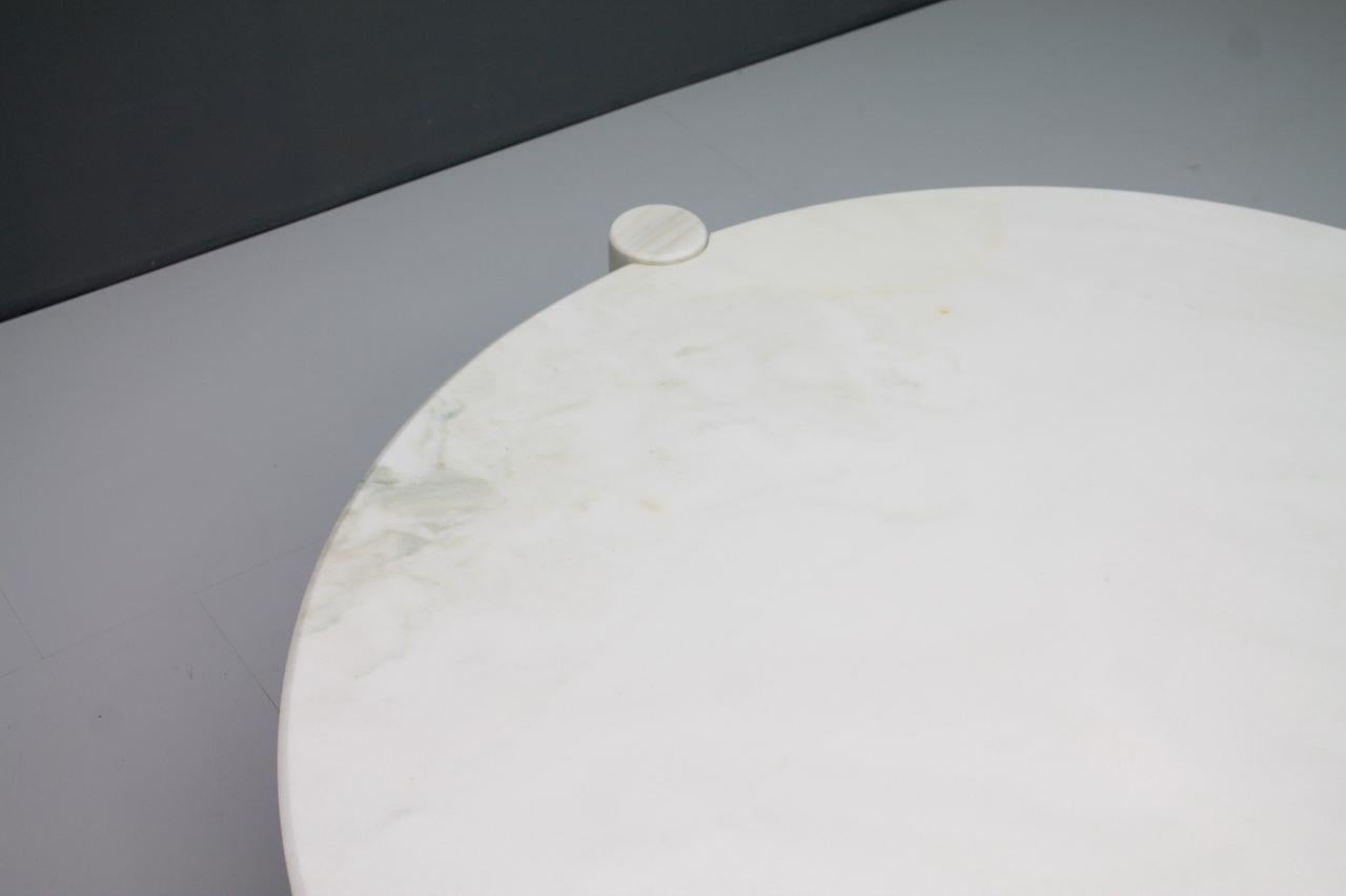 Very Rare Circular Coffee Table in White Marble by Gae Aulenti Knoll 1965 1