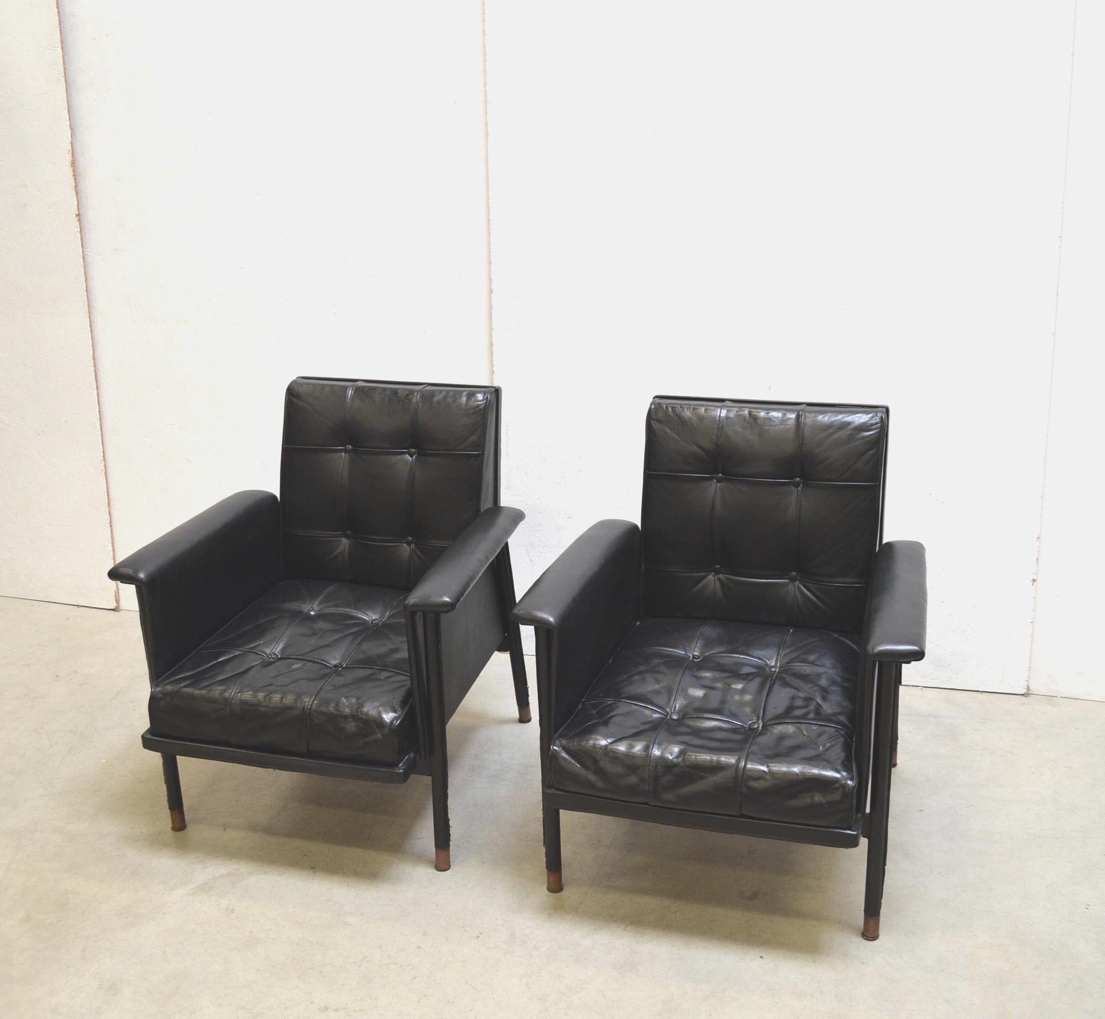 Hand-Crafted Very Rare Club Armchairs 