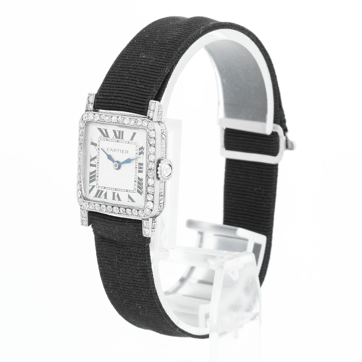 Rarissimo e da collezione orologio da donna Cartier Paris Art Deco in platino e diamanti In condizioni ottime in vendita a Dallas, TX