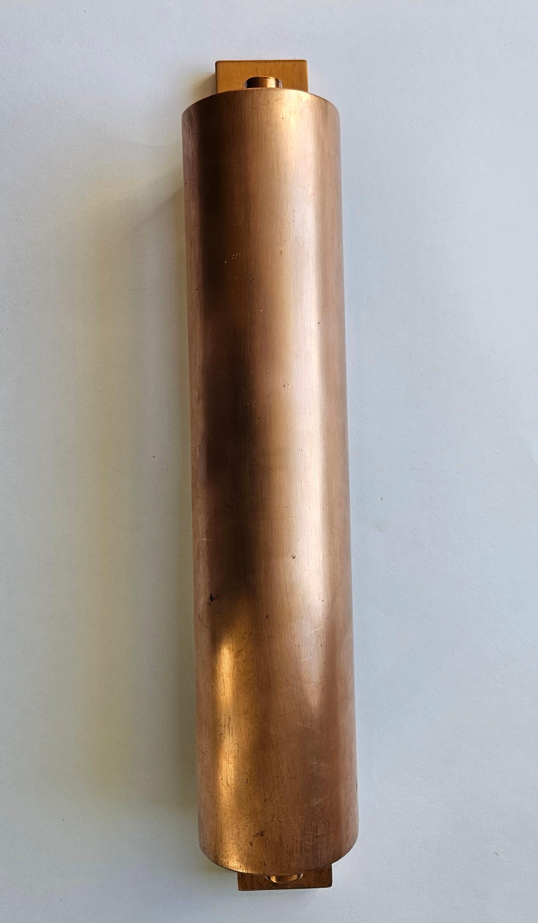 - tipo extremadamente raro
- muy bonito estilo de iluminacion
- bauhaus, art déco, funcionalismo