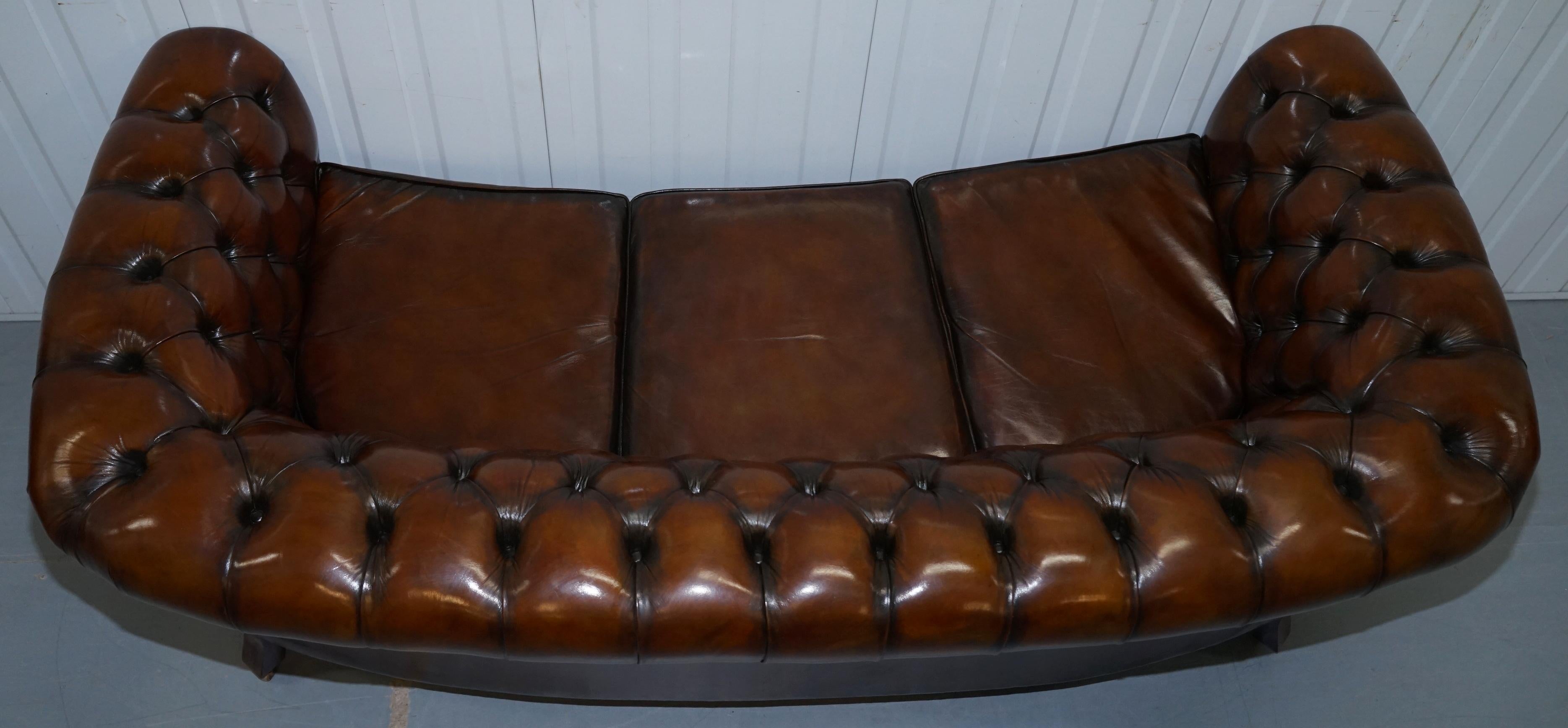 Very Rare Curved Front Fully Restored Cigar Brown Leather Chesterfield Club Sofa 9