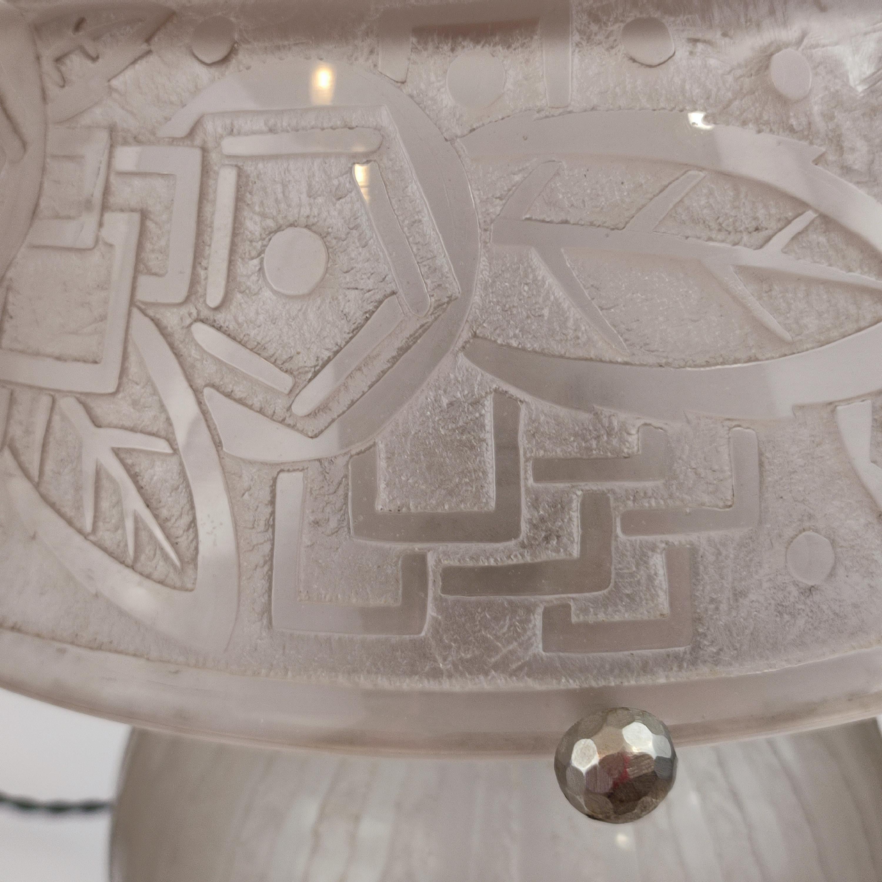 Rarísima lámpara de sobremesa Art Déco Daum Nancy mediados del siglo XX en venta